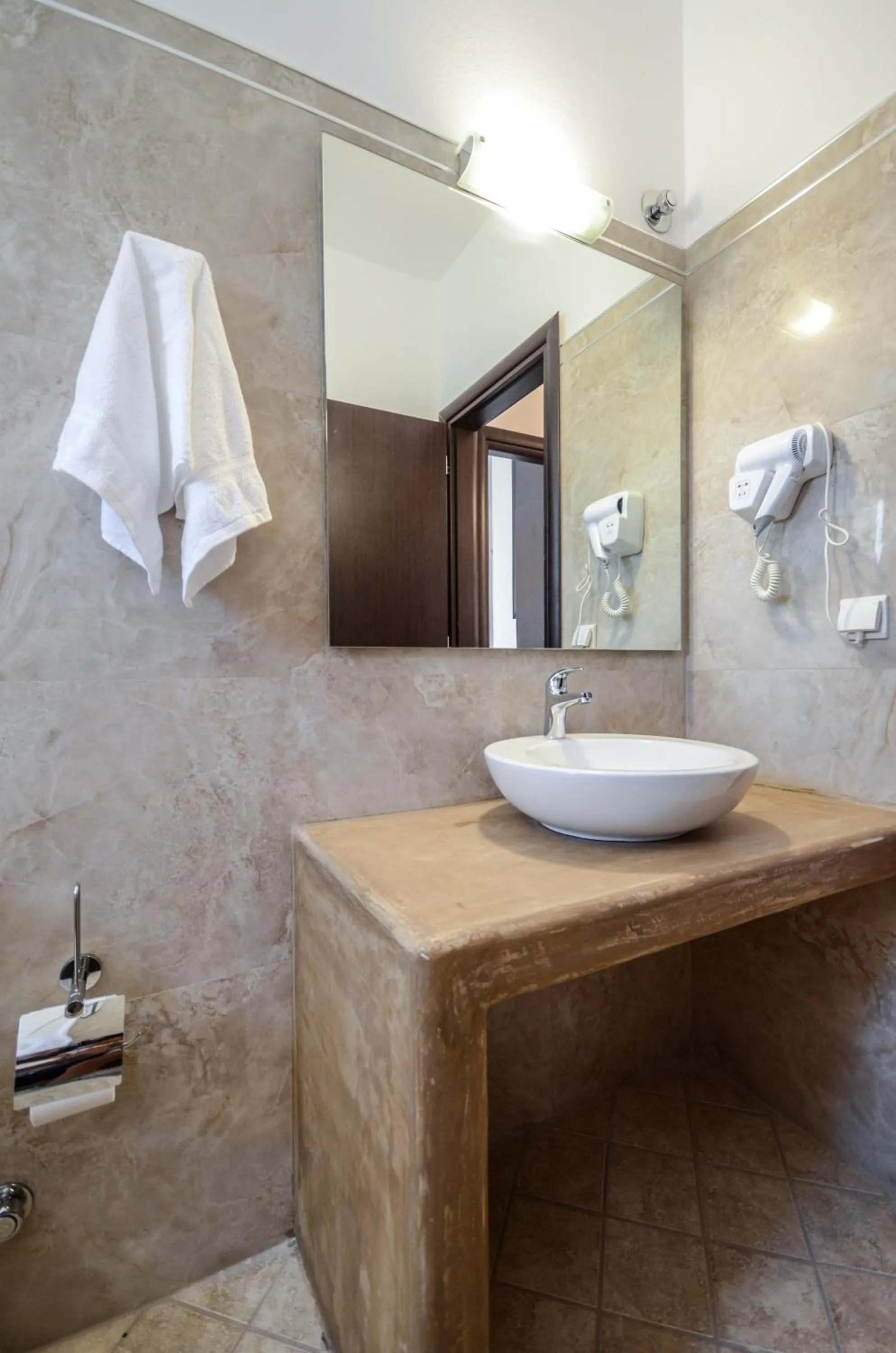 Toilet in Naxos Luxury Villas