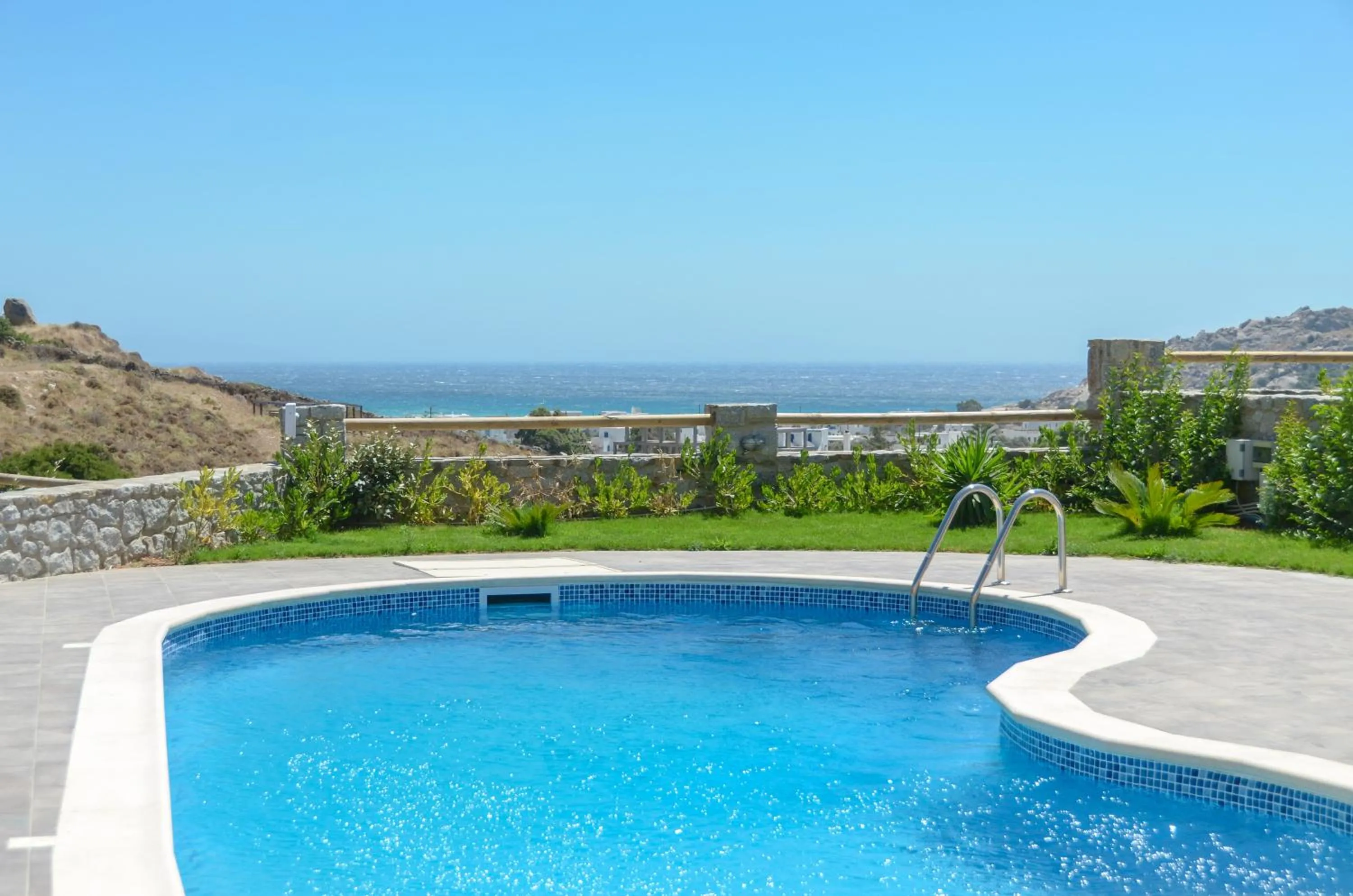 Spring in Naxos Luxury Villas