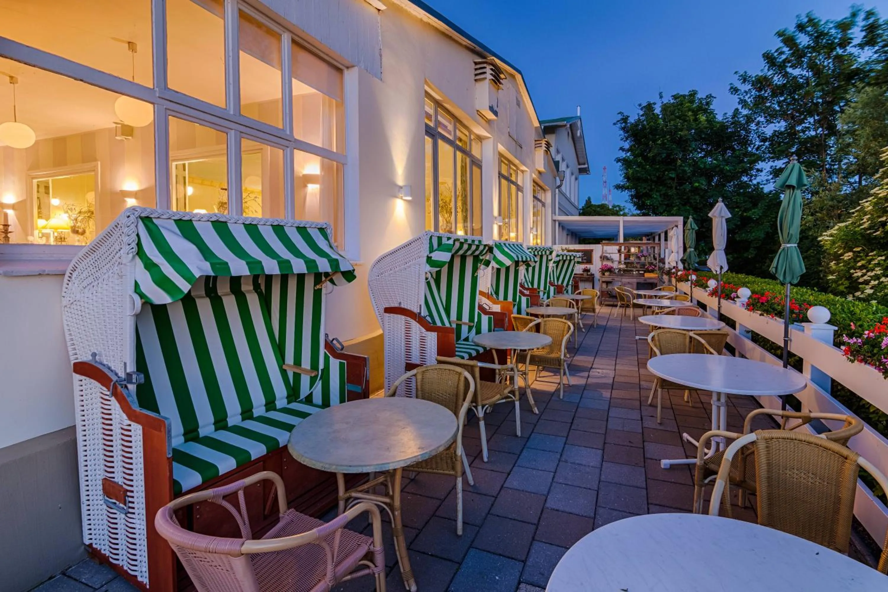 Restaurant/places to eat in Panorama Hotel Lohme