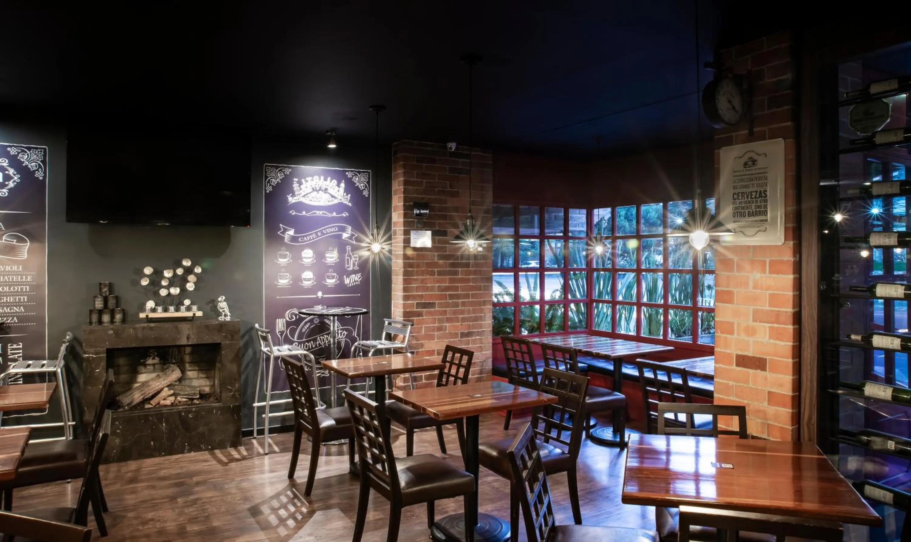 Restaurant/places to eat in Hotel Santa Barbara Real