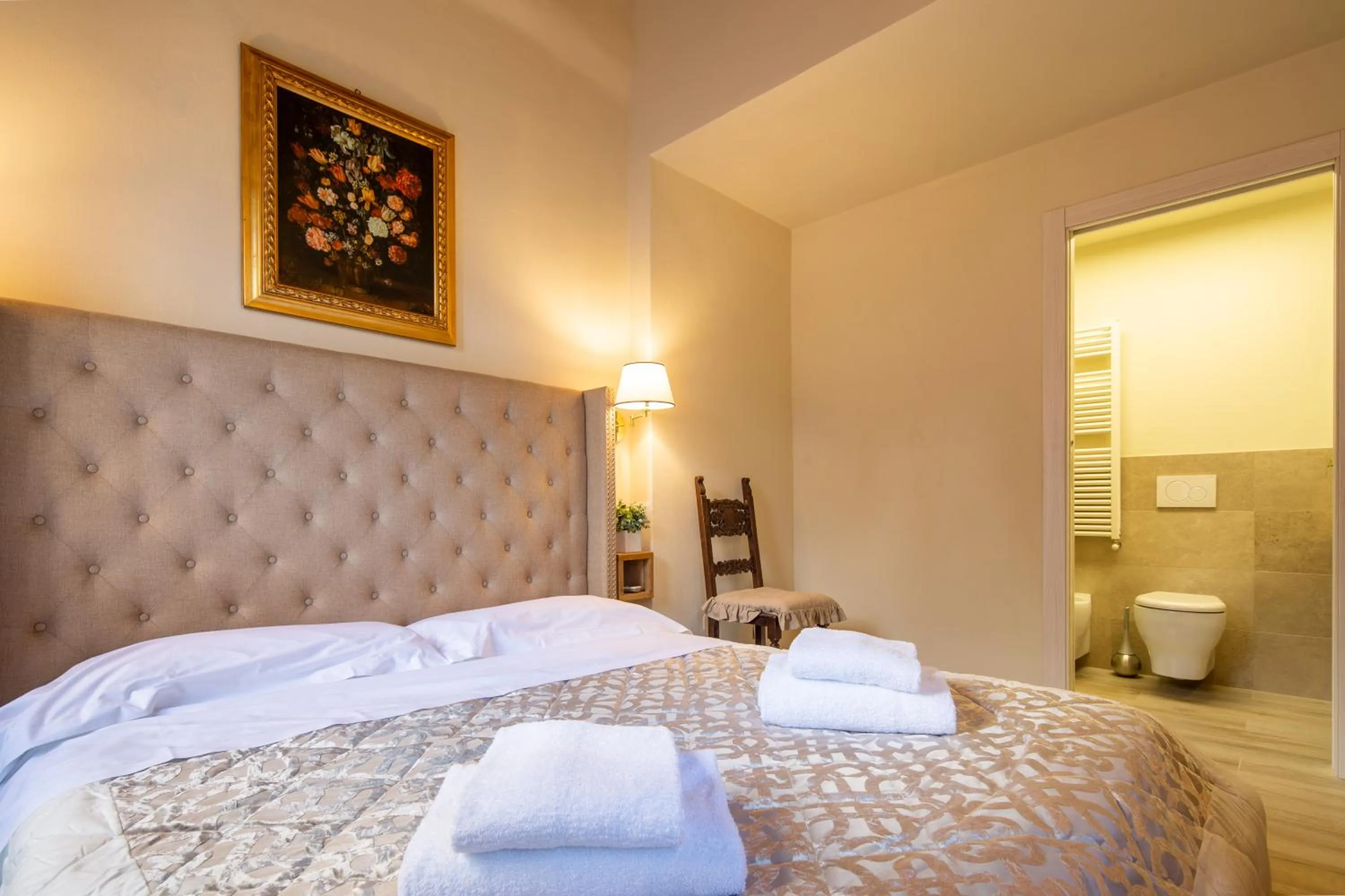 Bed in Duomo Apartments by Mmega