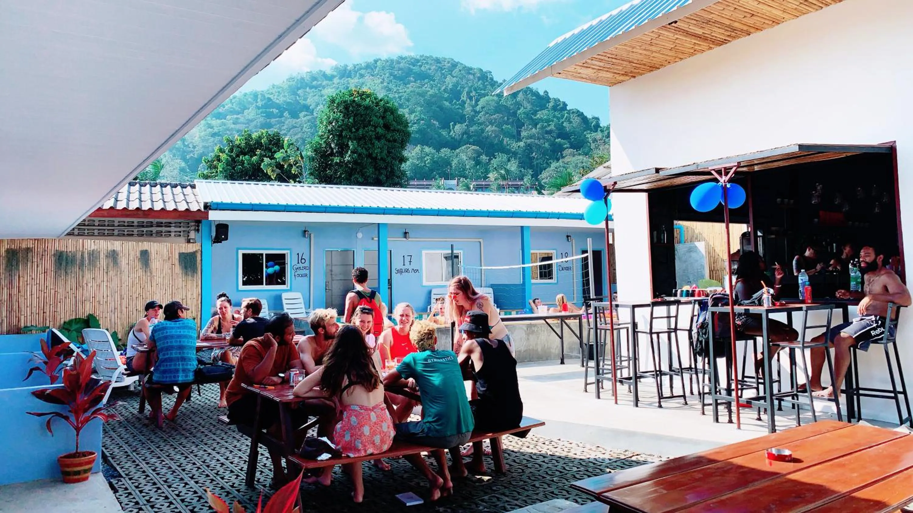 Restaurant/places to eat in Slumber Party Krabi