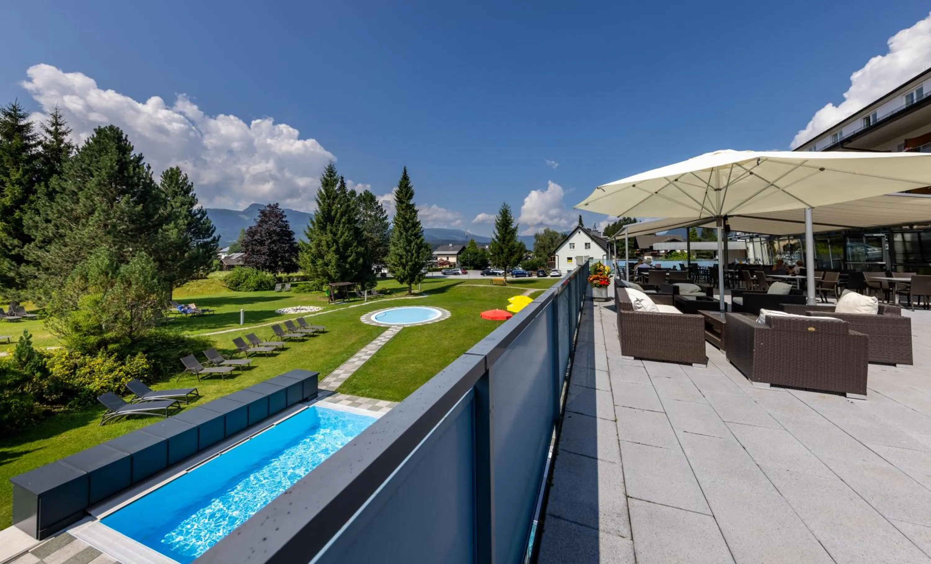 Balcony/Terrace in Hotel-Restaurant Grimmingblick