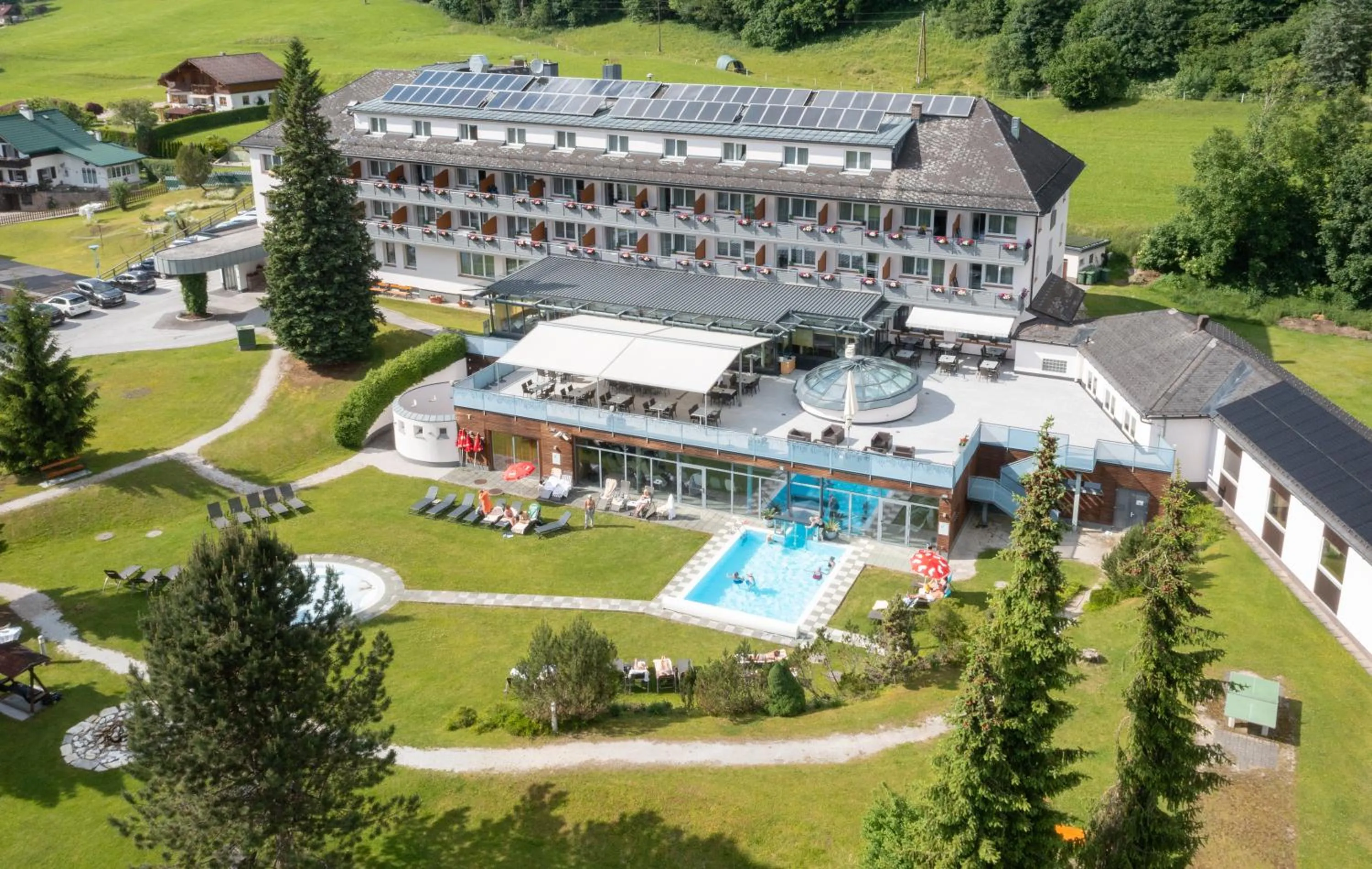 Property building in Hotel-Restaurant Grimmingblick