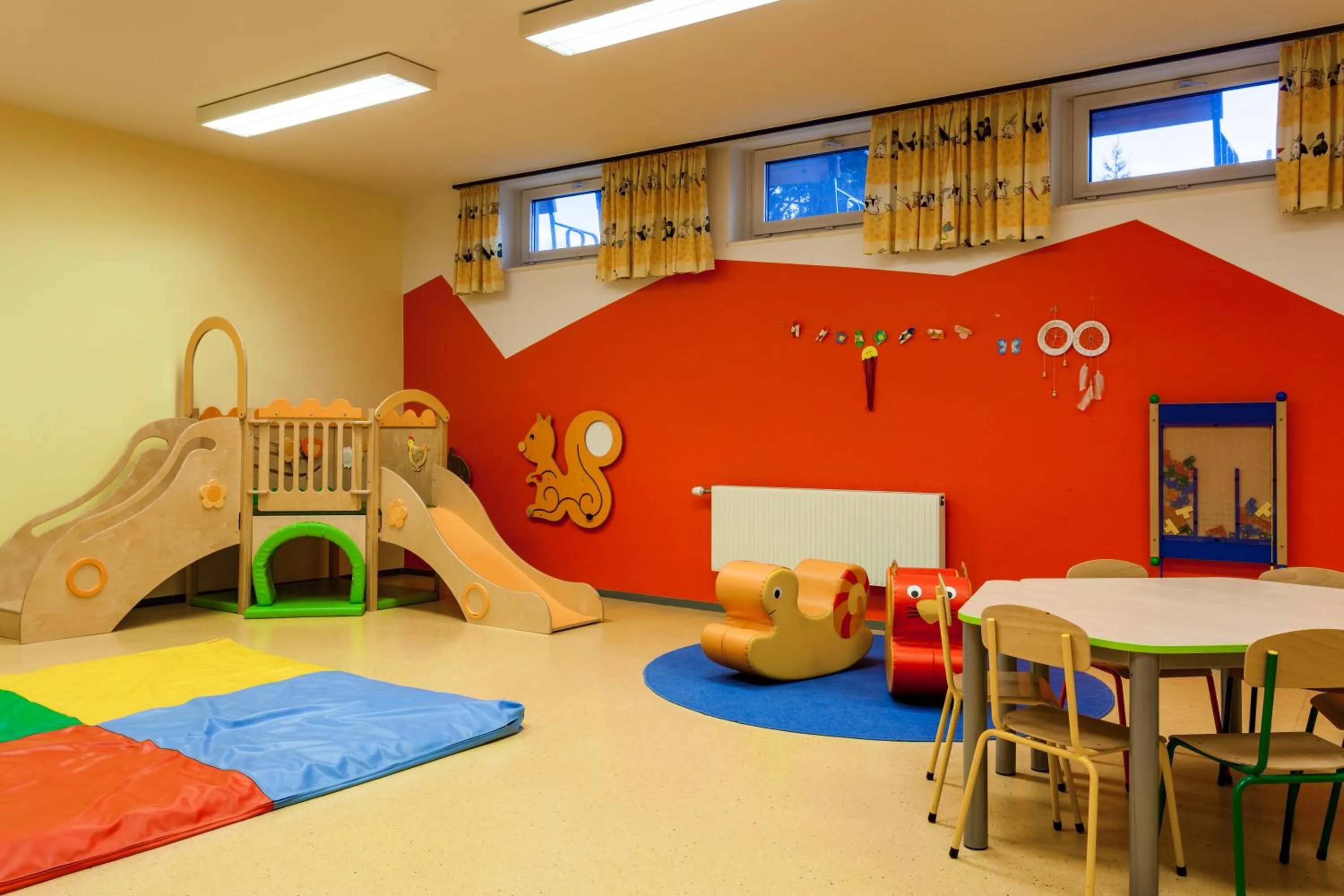 Game Room in Hotel-Restaurant Grimmingblick