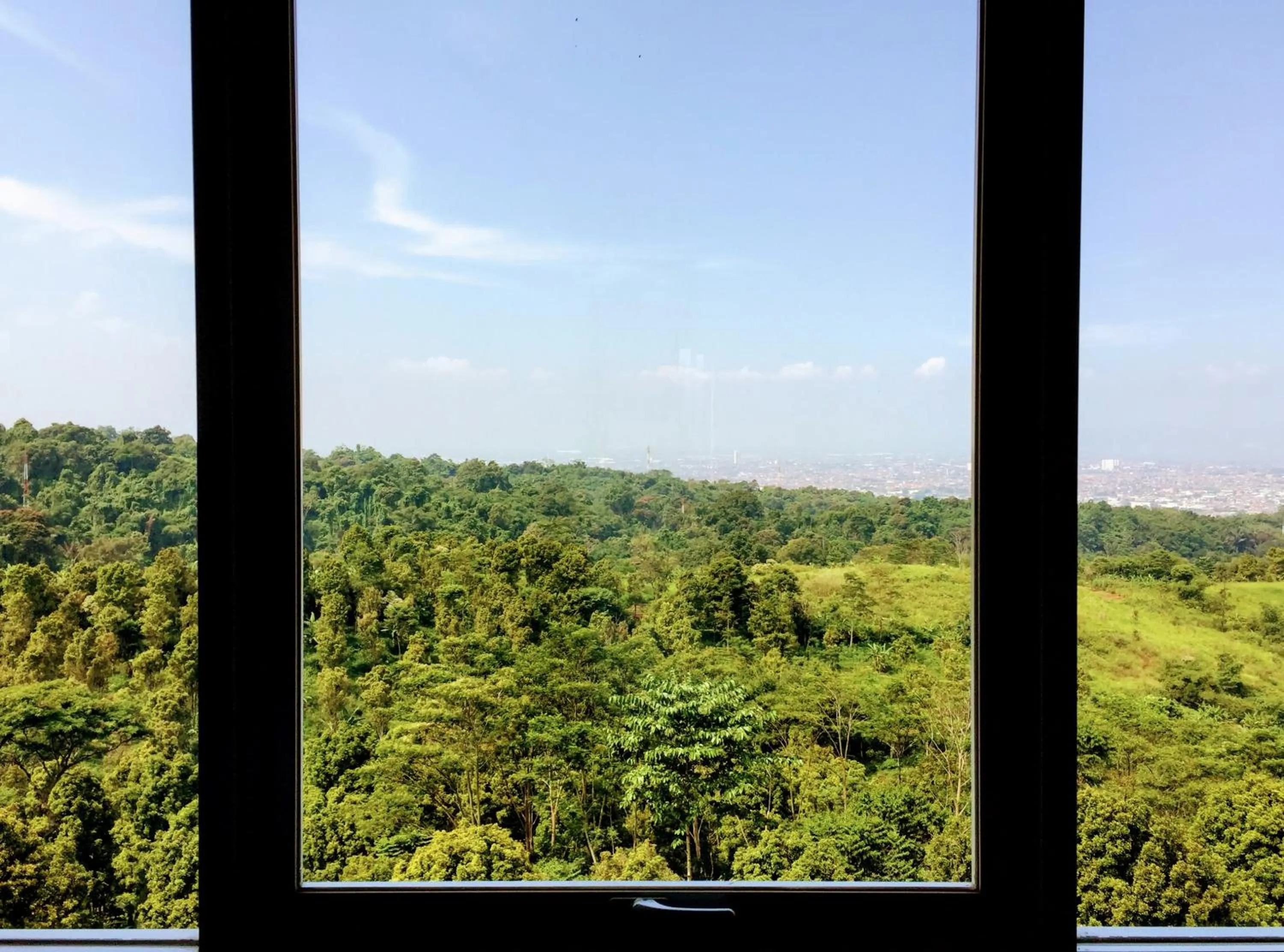 Day in TechieRoom Kotlin at Clove Garden Residence