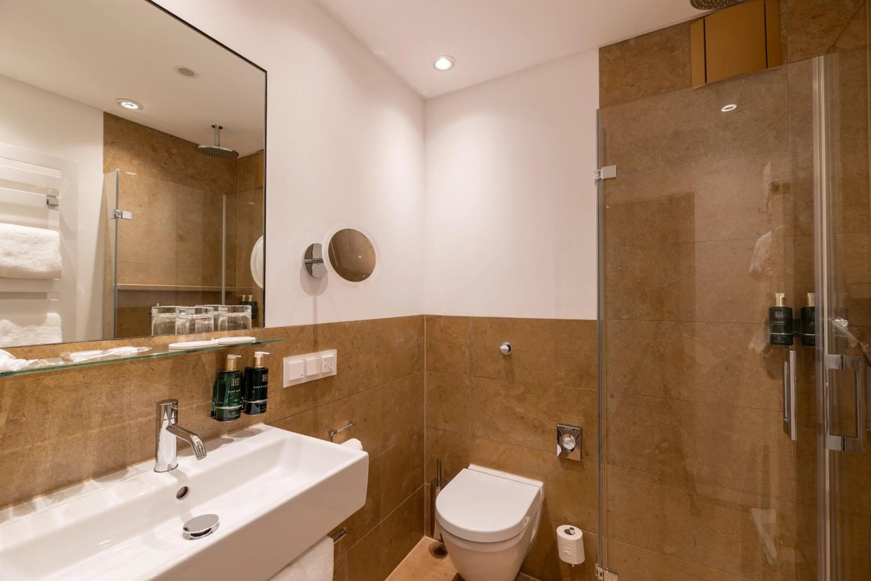 Shower in Neumühle Resort & Spa