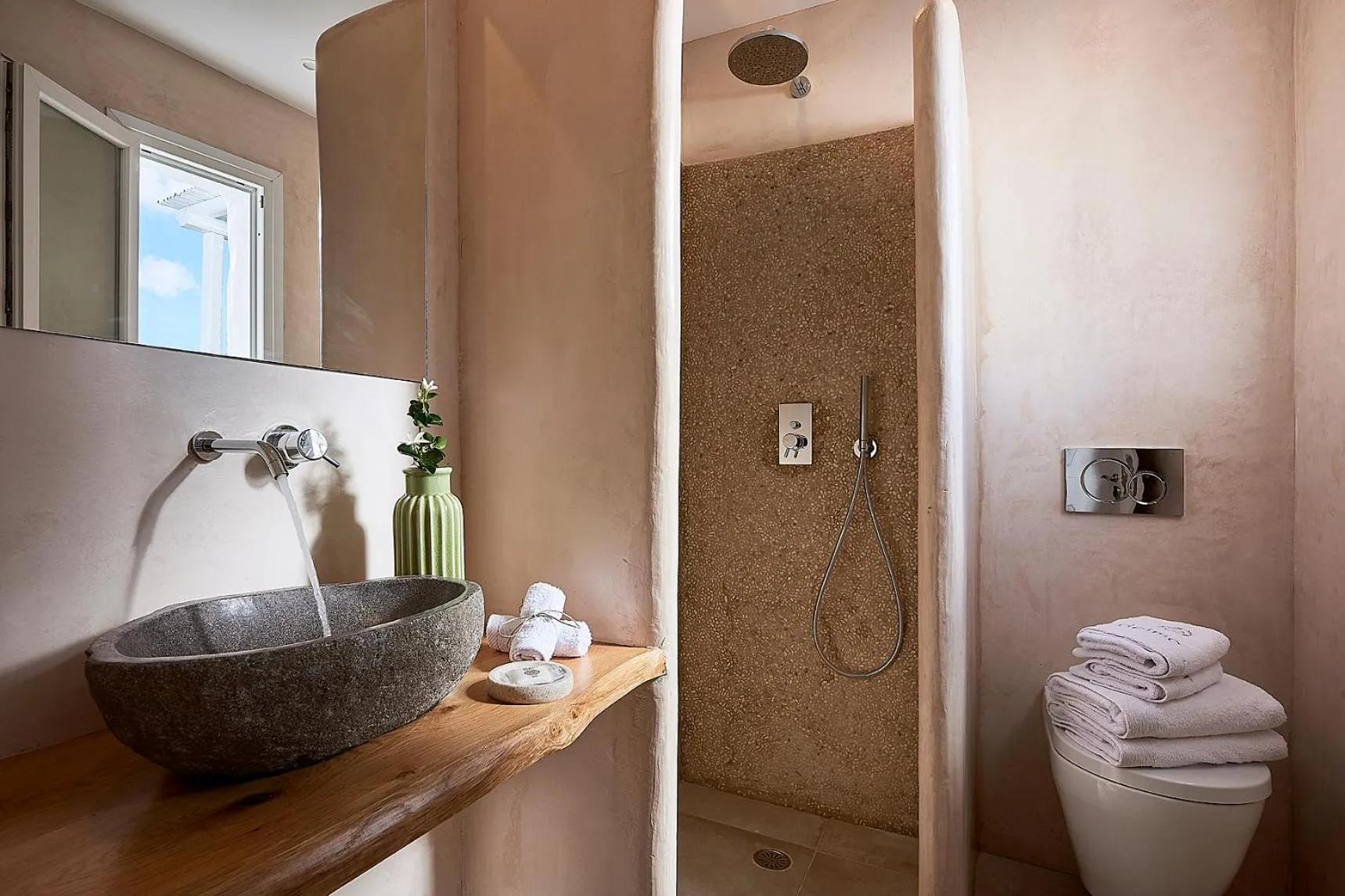 Bathroom in Delmar Apartments & Suites Milos - Delmar Collection