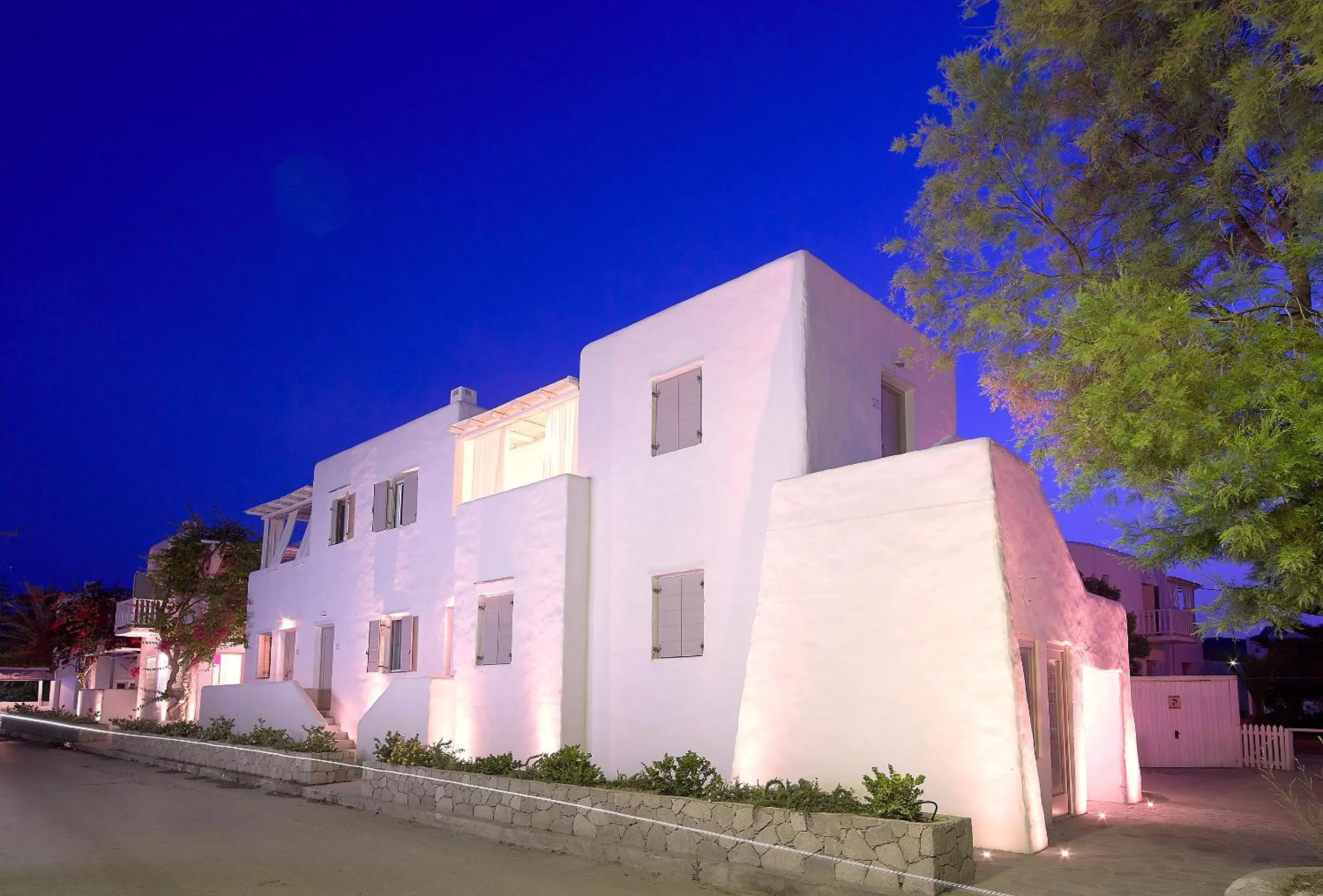 Property building in Delmar Apartments & Suites Milos - Delmar Collection