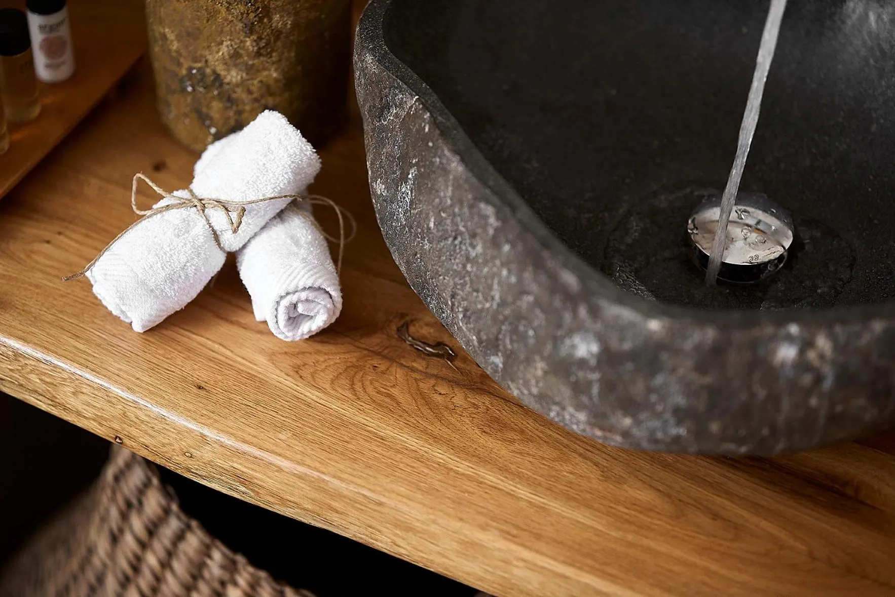 Bathroom in Delmar Apartments & Suites Milos - Delmar Collection