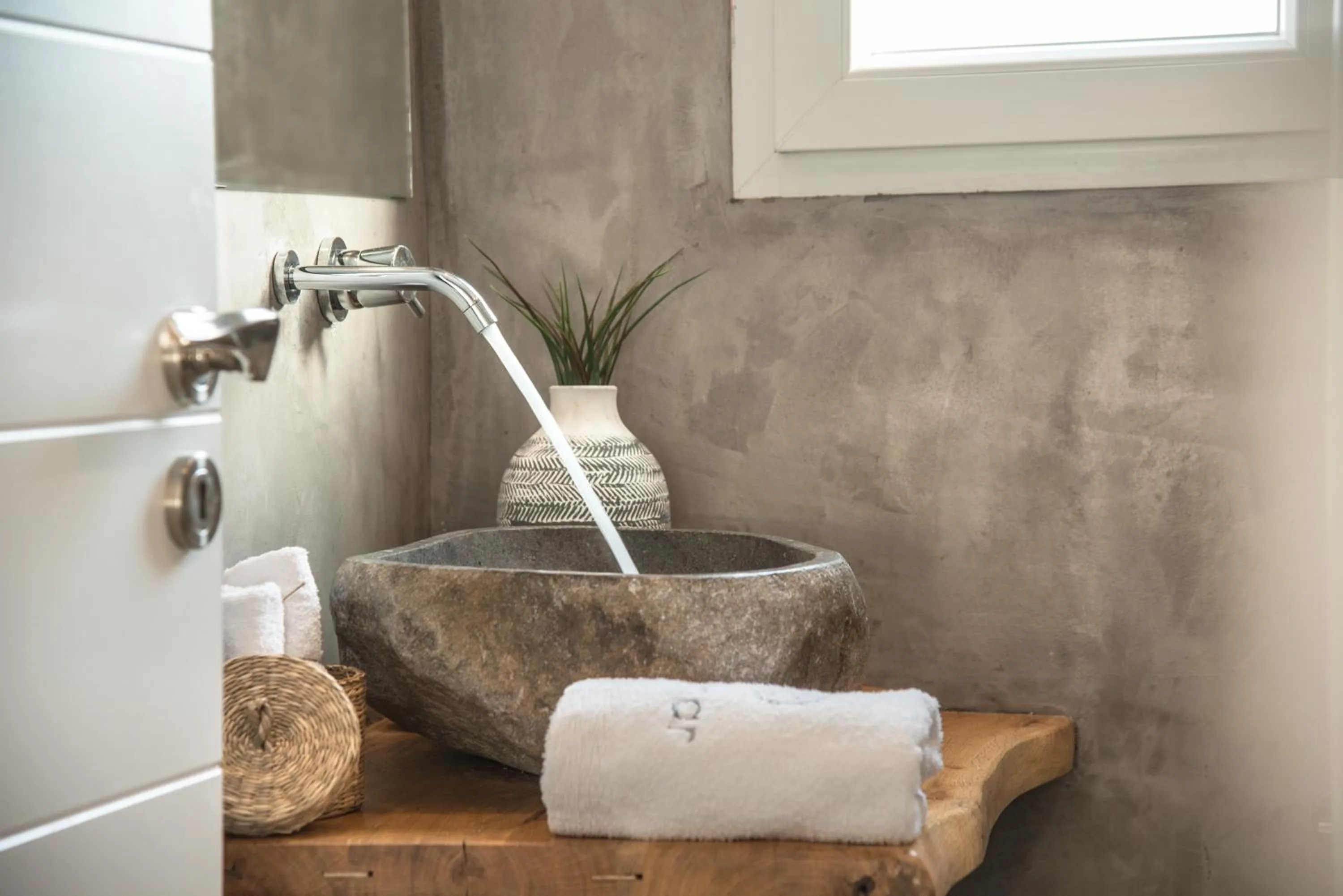 Bathroom in Delmar Apartments & Suites Milos - Delmar Collection