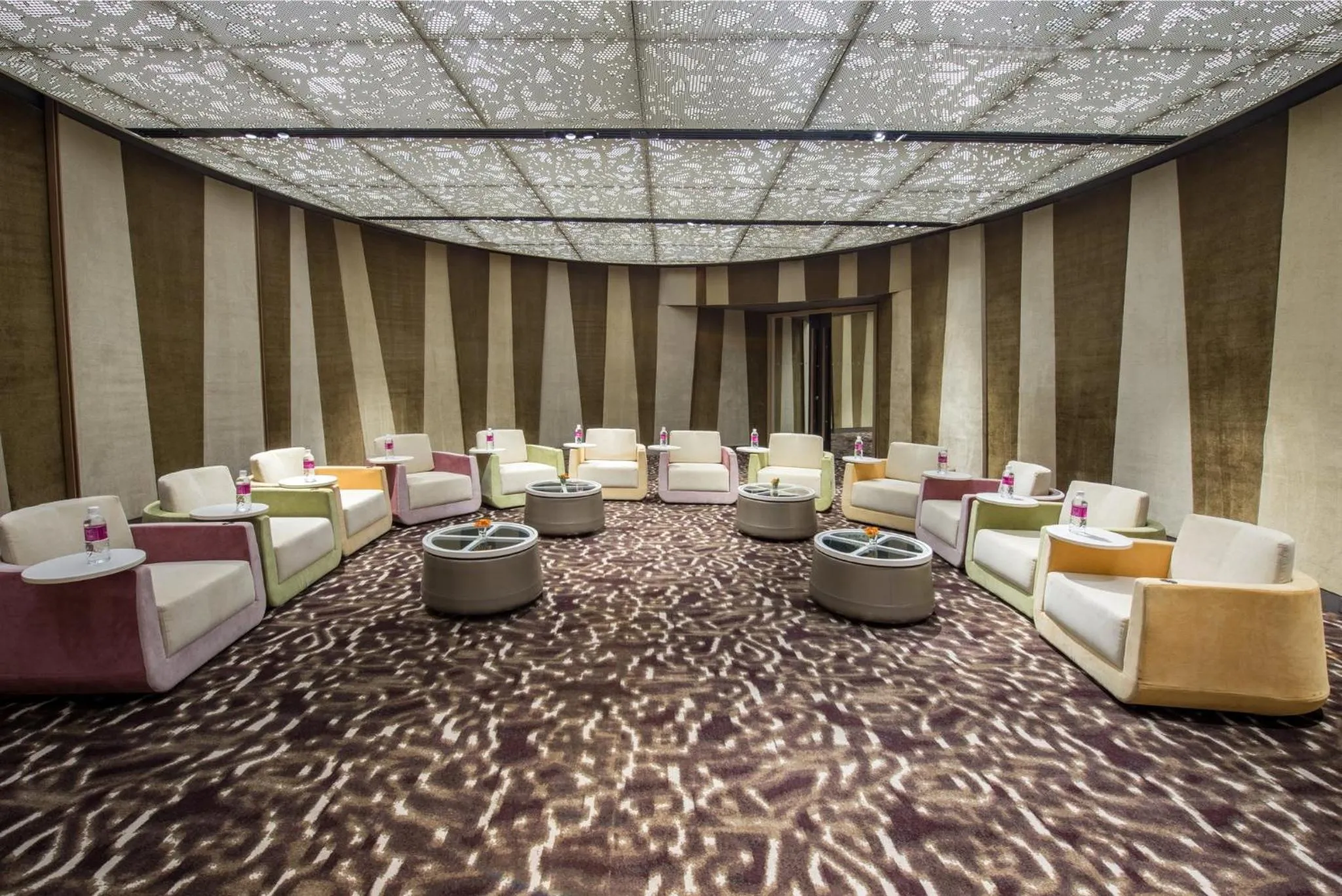Meeting/conference room in Crowne Plaza Changi Airport by IHG