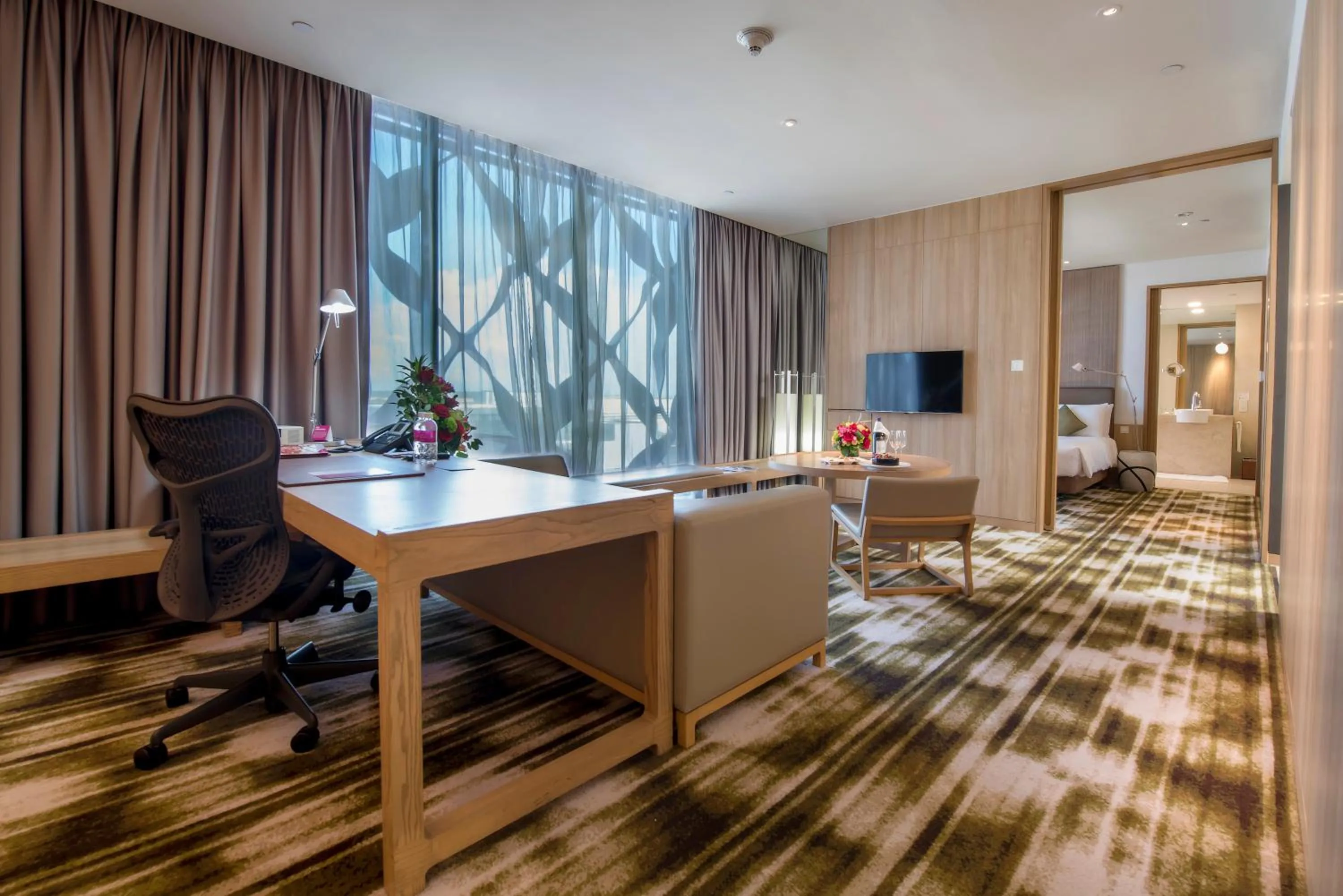 Bedroom in Crowne Plaza Changi Airport by IHG