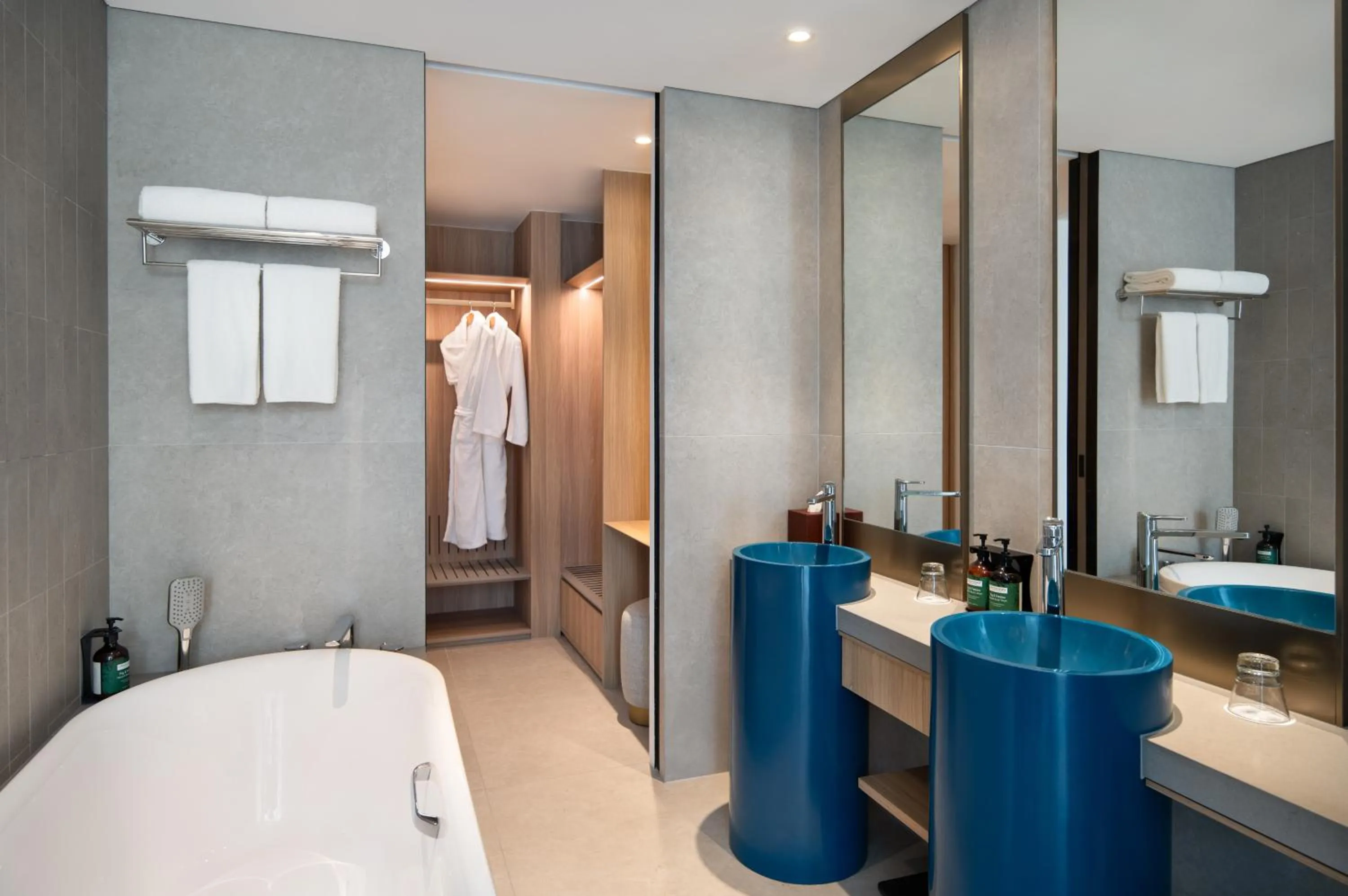 Bathroom in Crowne Plaza Changi Airport by IHG