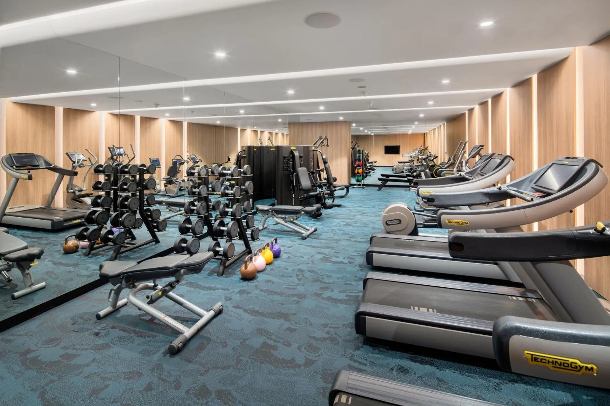 Fitness centre/facilities in Crowne Plaza Changi Airport by IHG