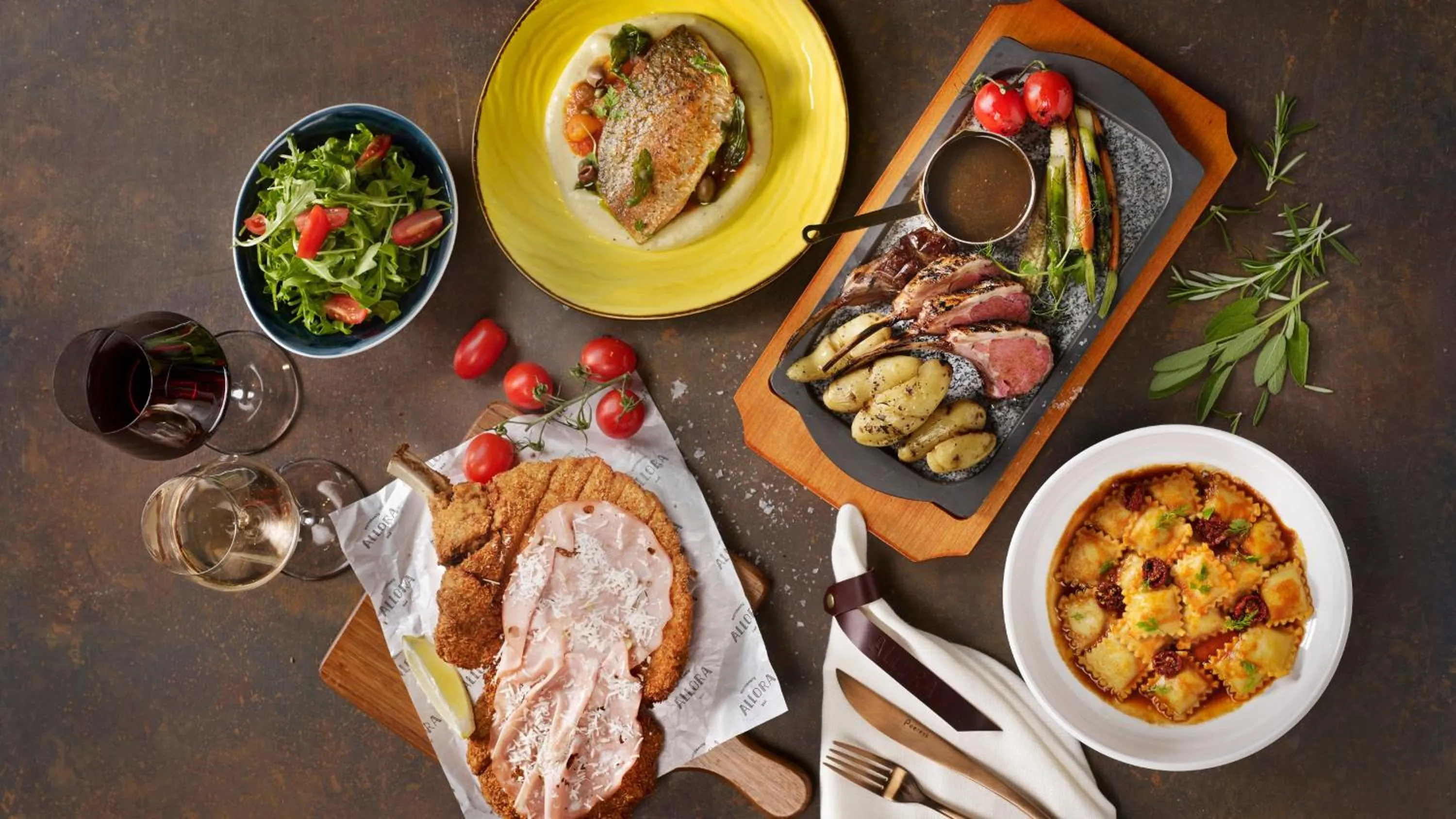 Restaurant/places to eat in Crowne Plaza Changi Airport by IHG