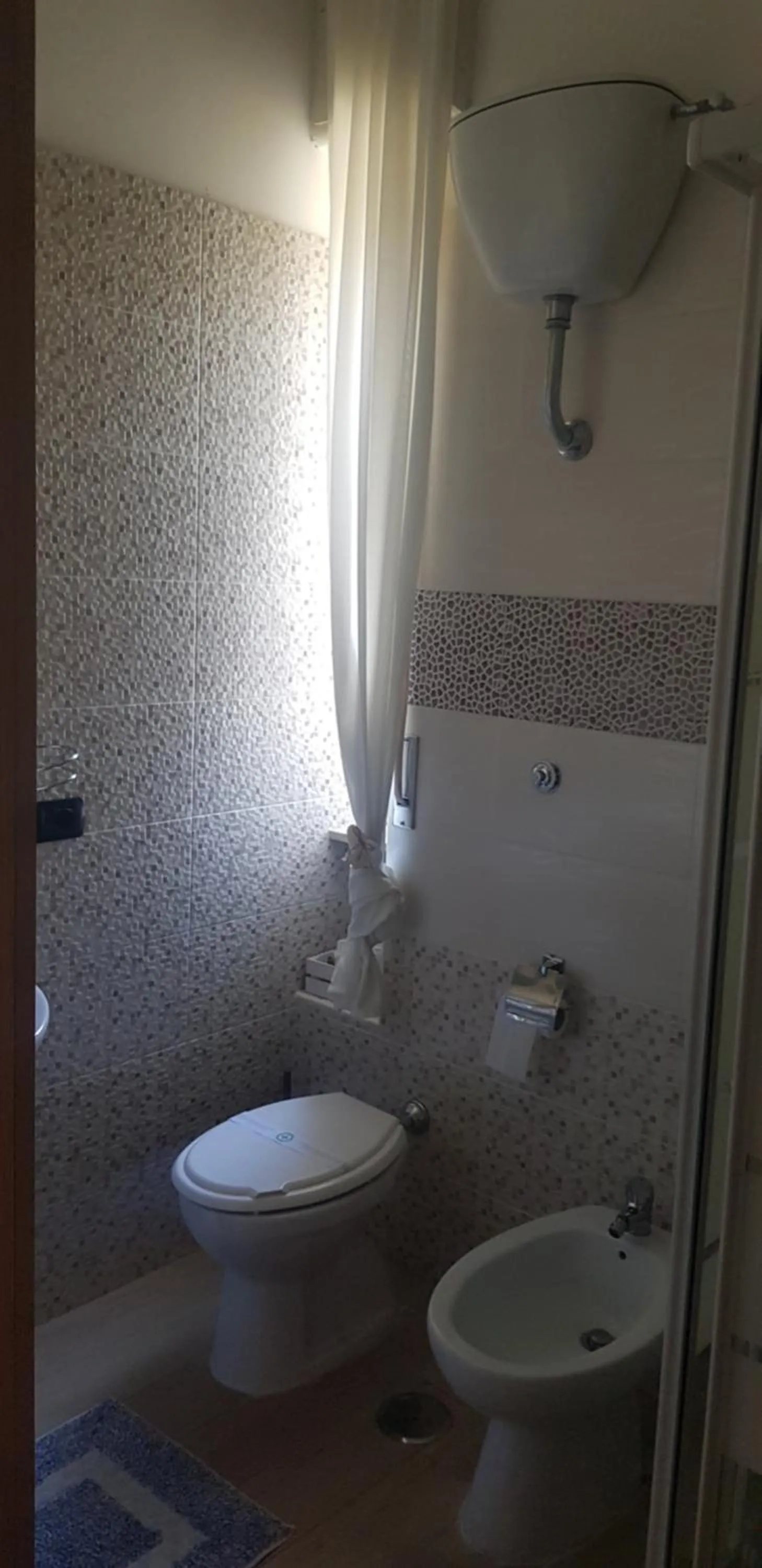 Toilet in La Casa di Ercole B&B