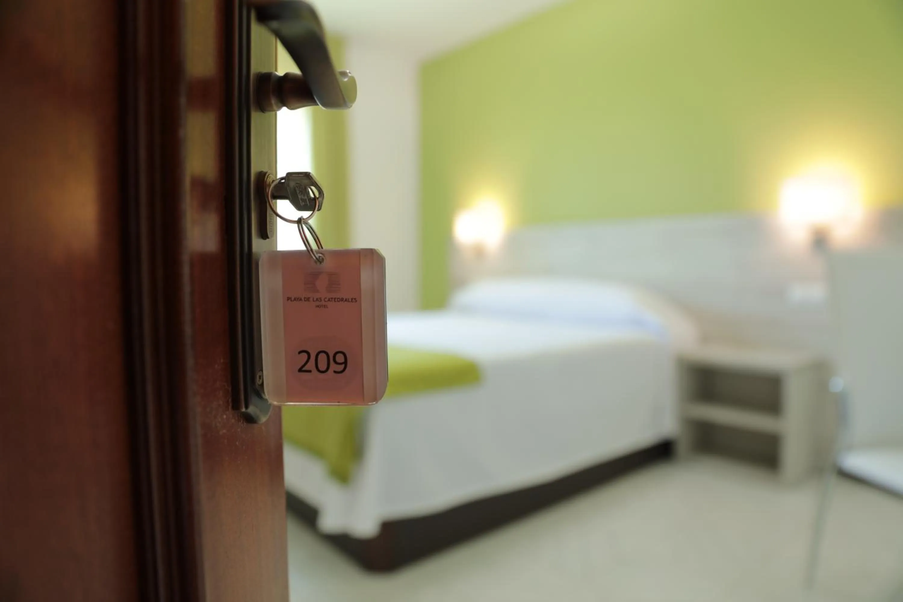 Bedroom, Bed in Hotel Playa de las Catedrales