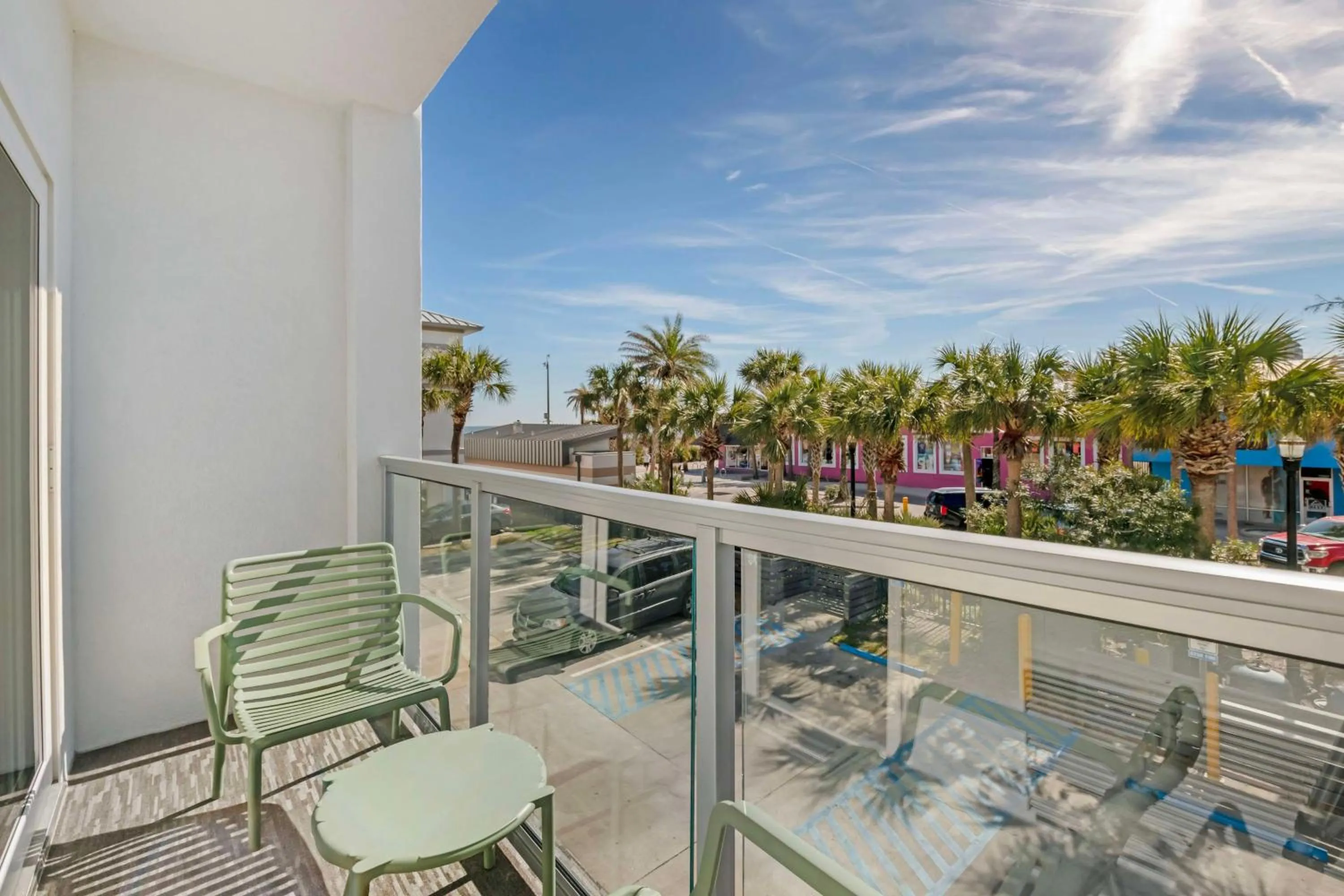 Bedroom in Best Western Oceanfront