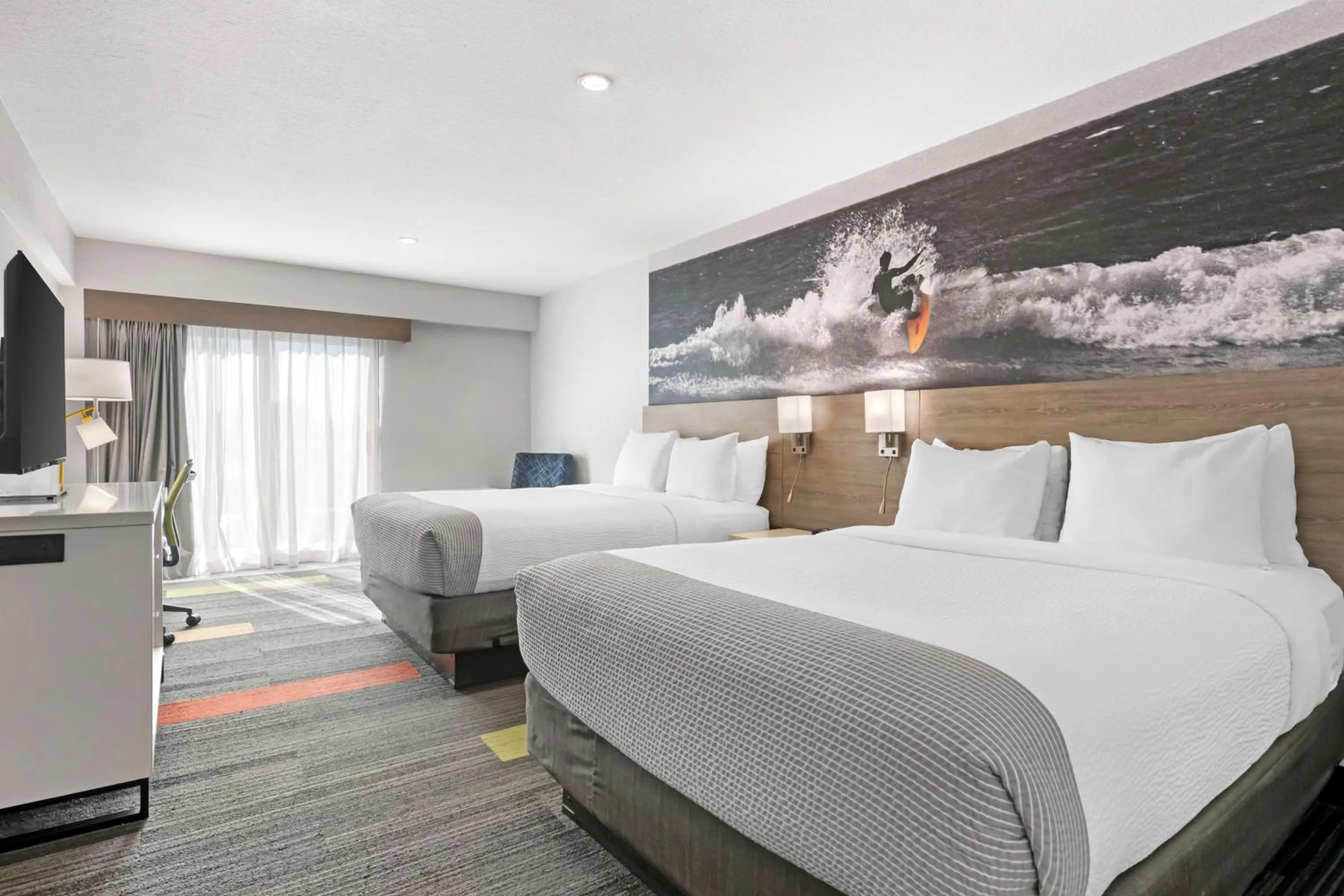 Bedroom, Bed in Best Western Oceanfront