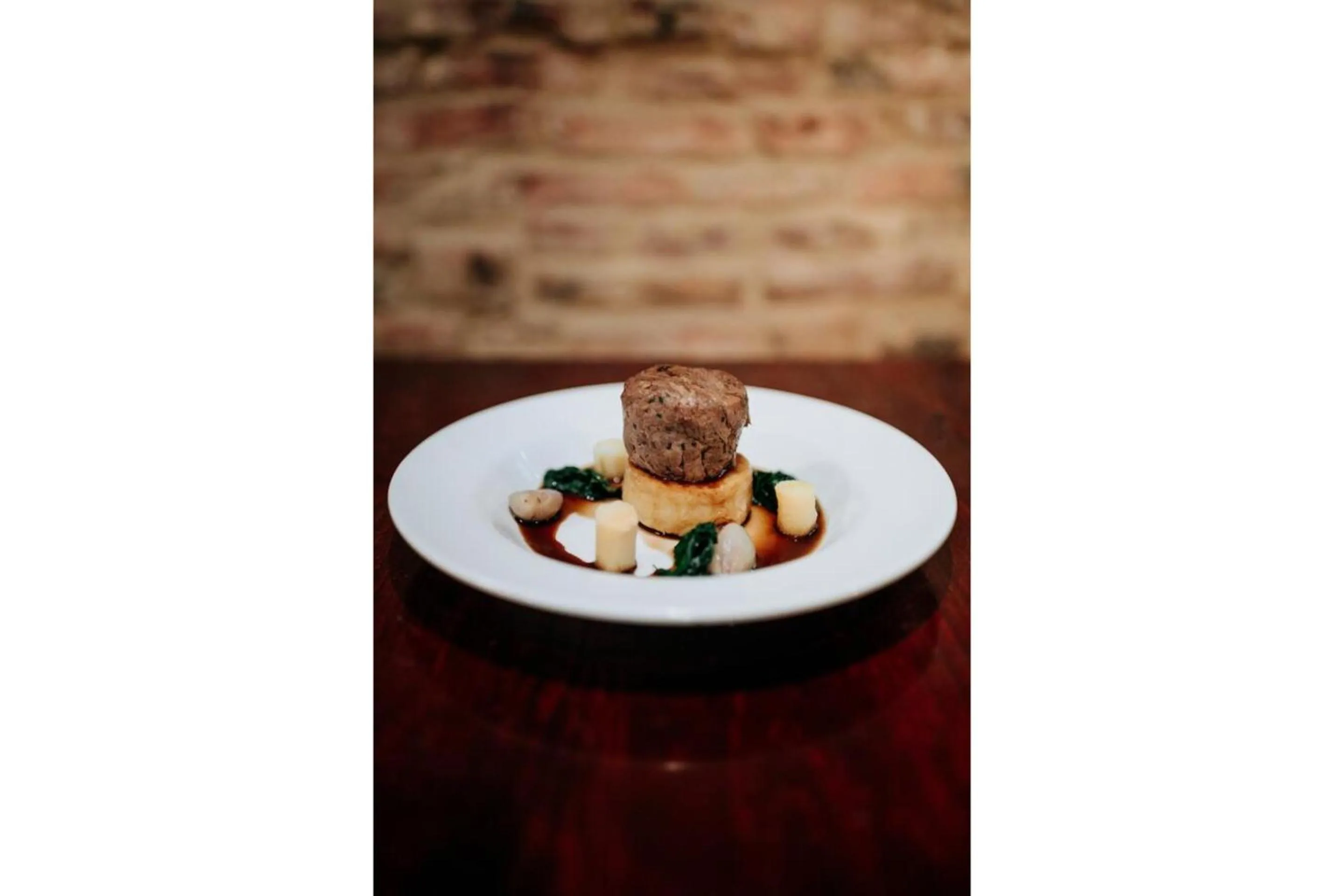 Restaurant/places to eat in OYO The Leven