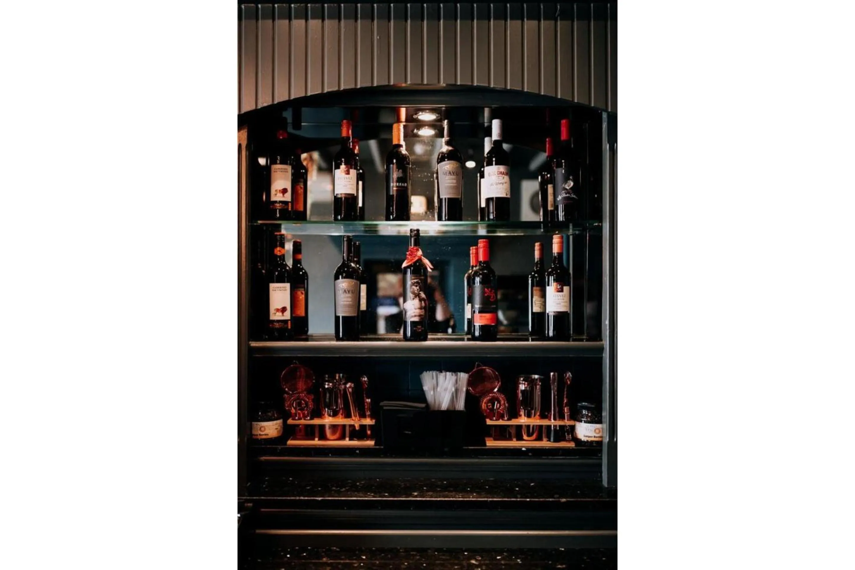 Restaurant/places to eat in OYO The Leven