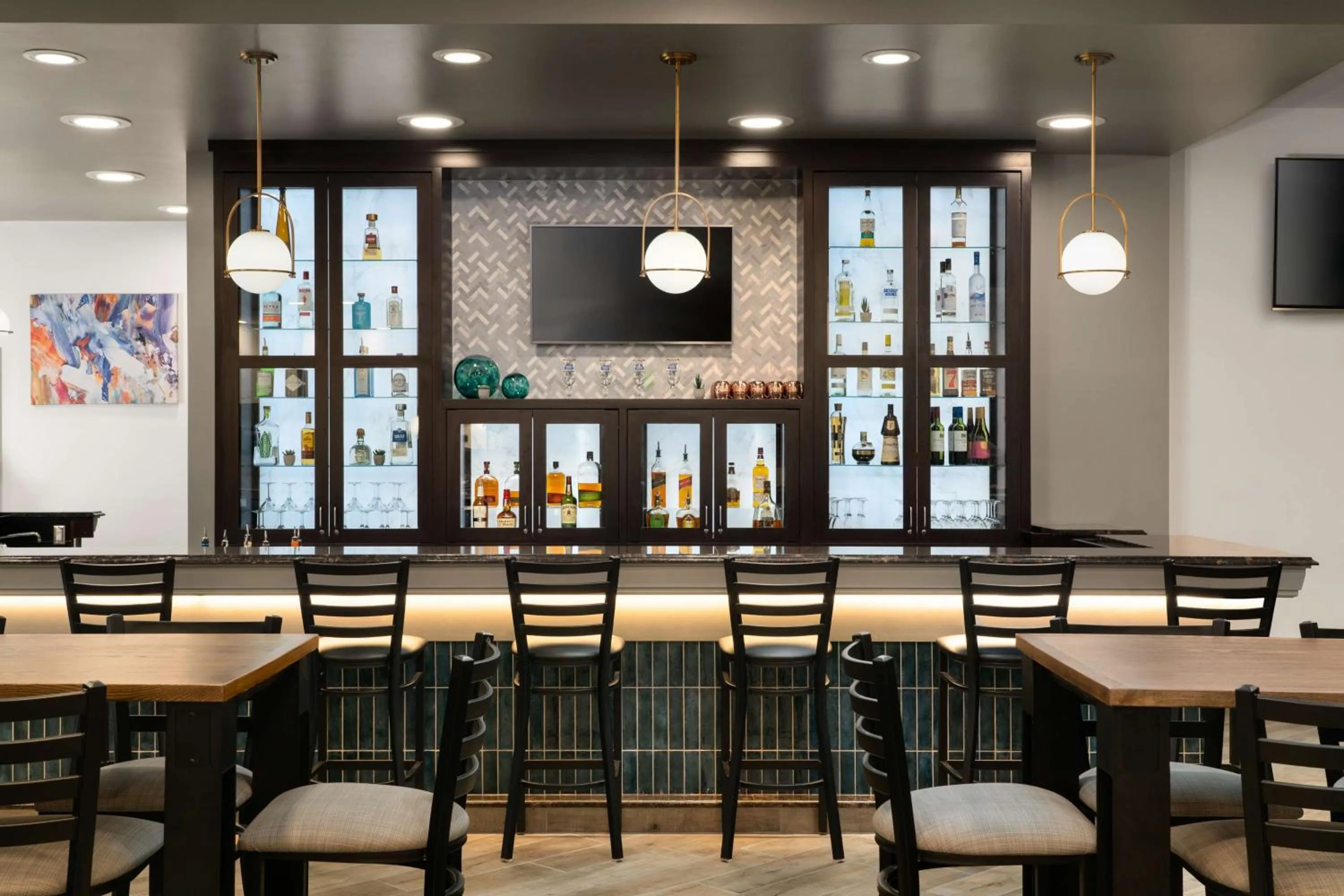 Lounge or bar in DoubleTree Resort by Hilton Lancaster