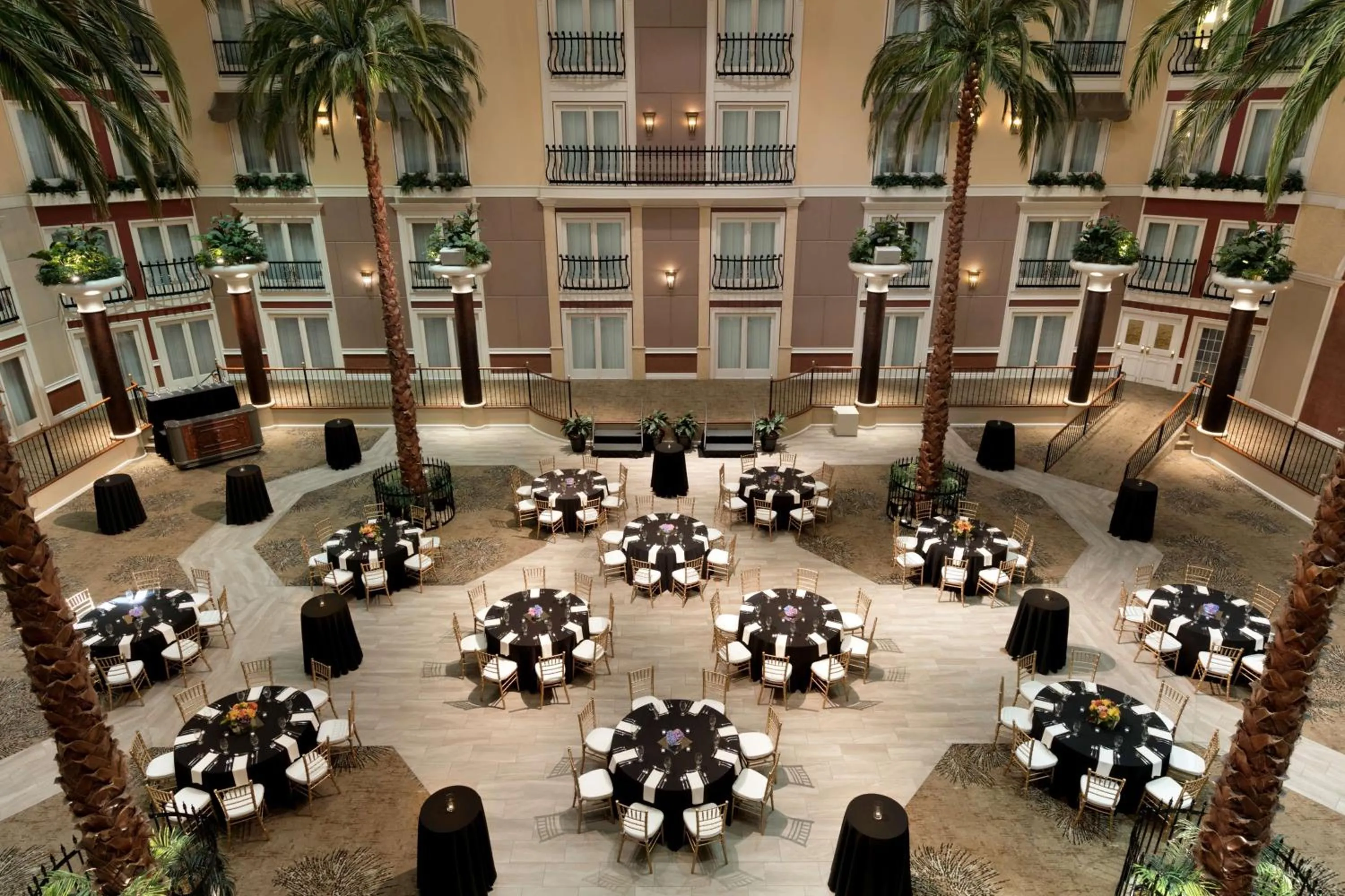Lobby or reception in DoubleTree Resort by Hilton Lancaster