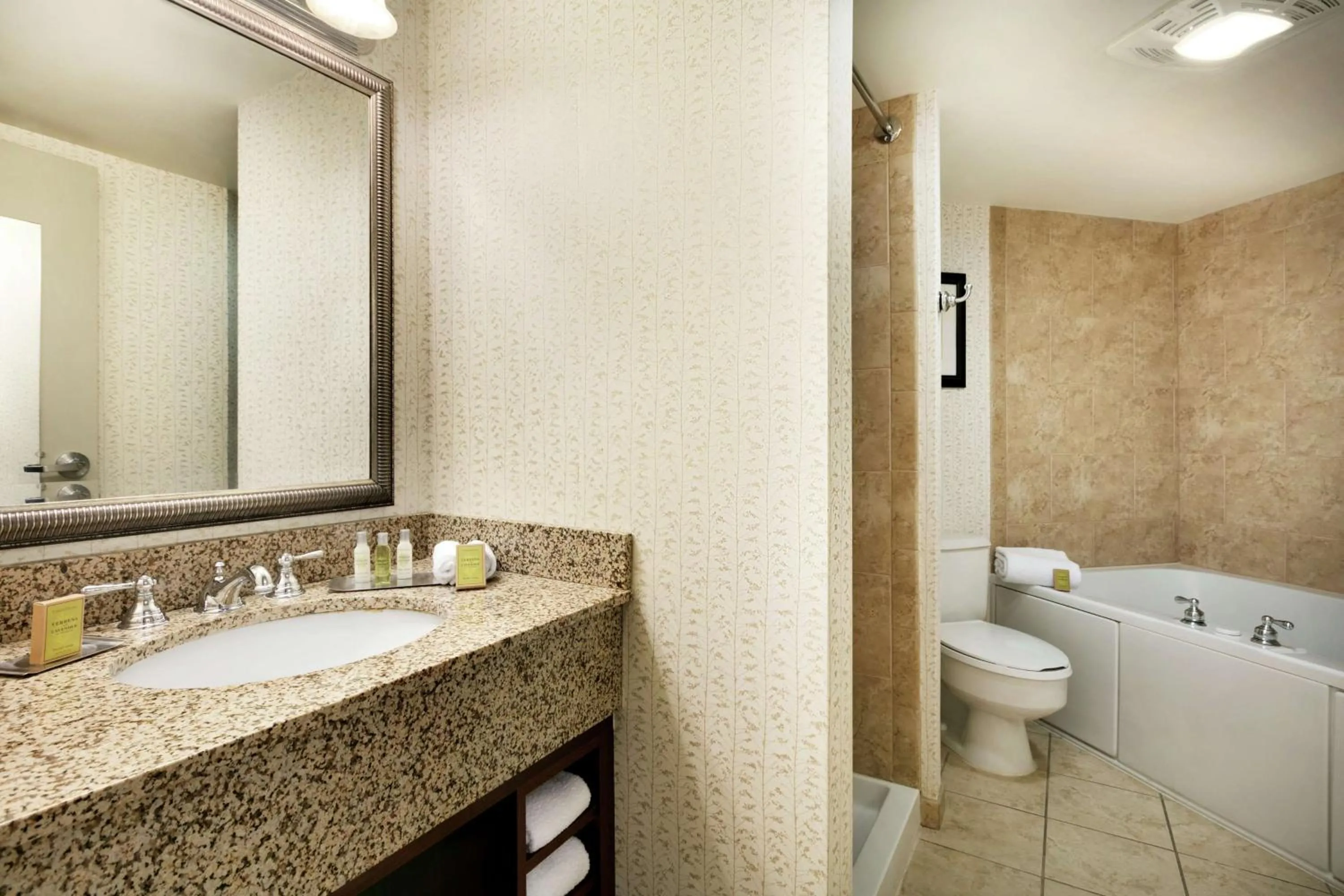 Bathroom in DoubleTree Resort by Hilton Lancaster