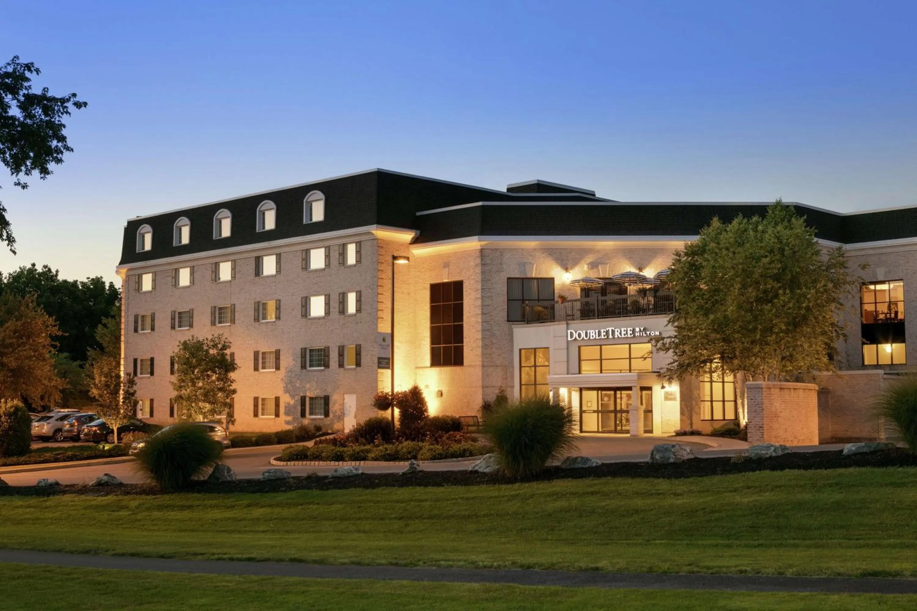 Property building in DoubleTree Resort by Hilton Lancaster