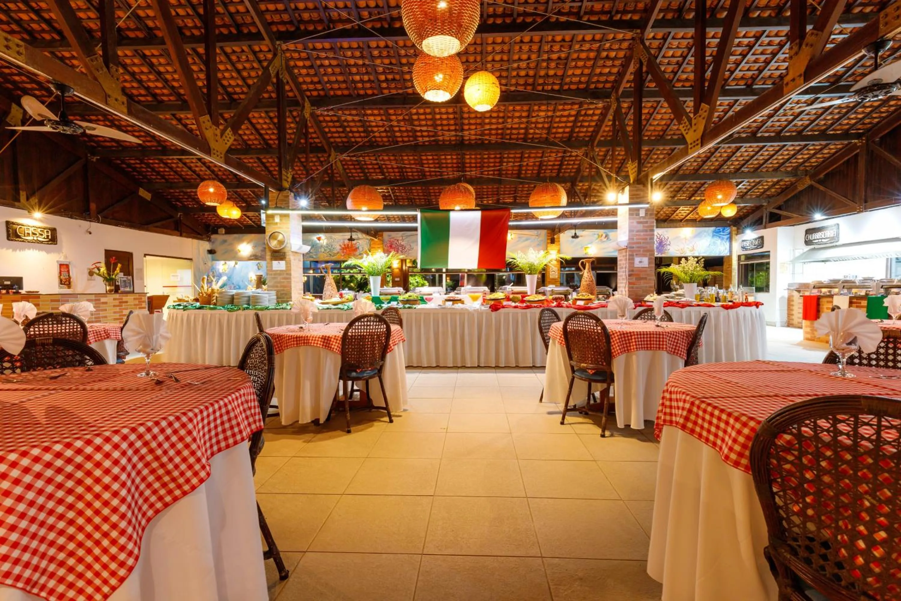 Restaurant/places to eat in D Beach Resort