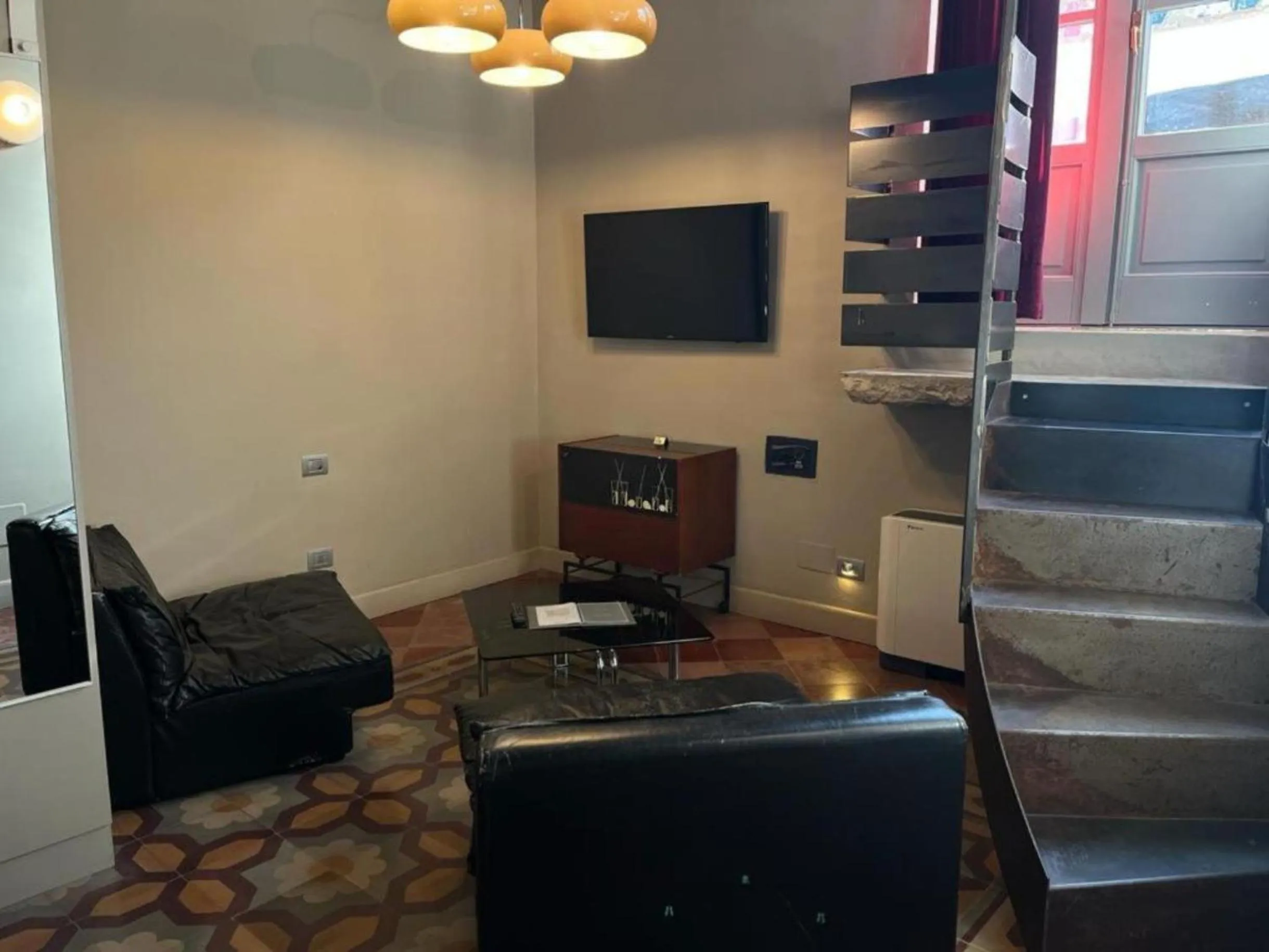 TV and multimedia in Numa Florence Palazzo San Niccolò