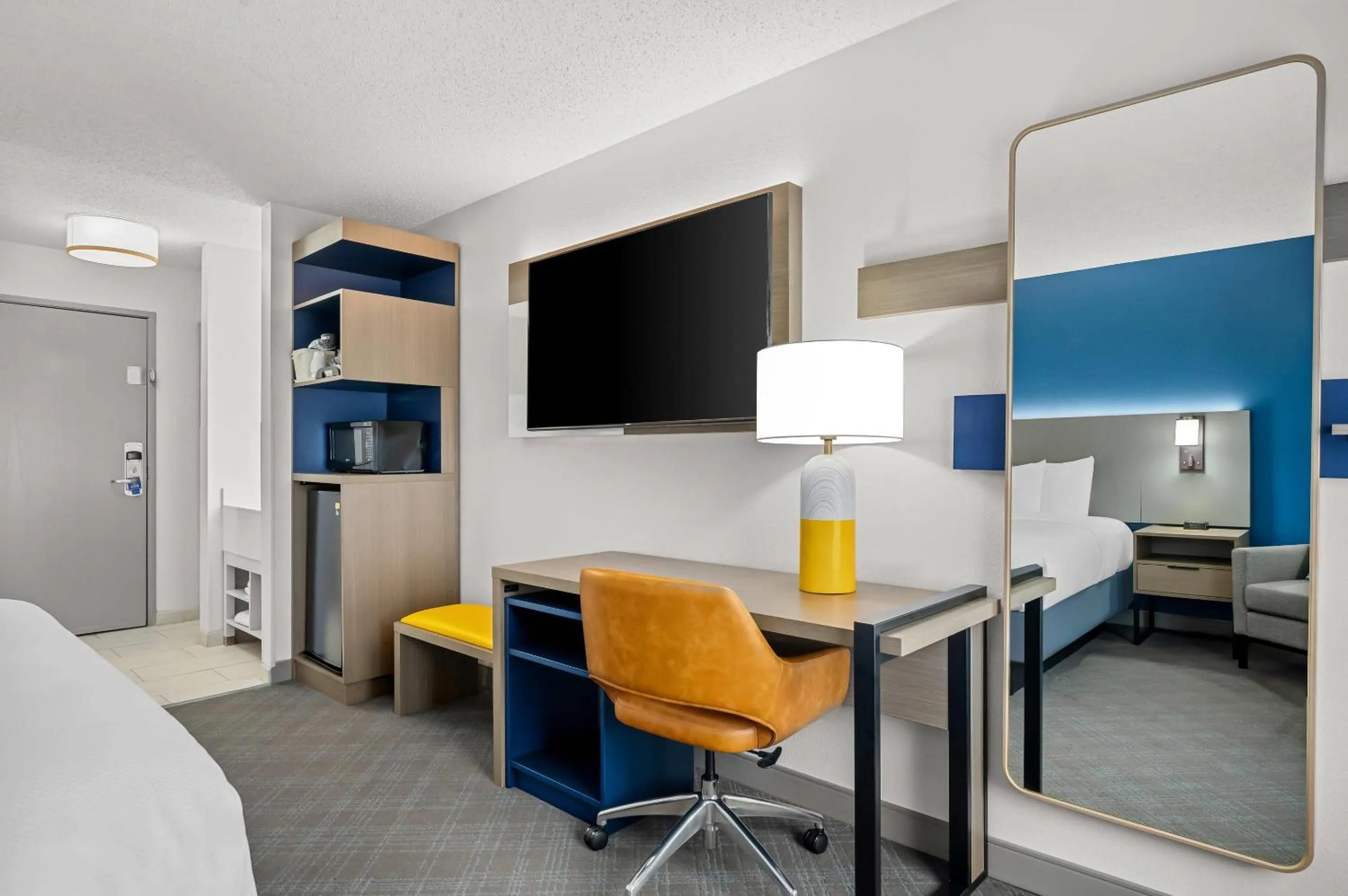 Bedroom, Bed in Comfort Inn Indianapolis East