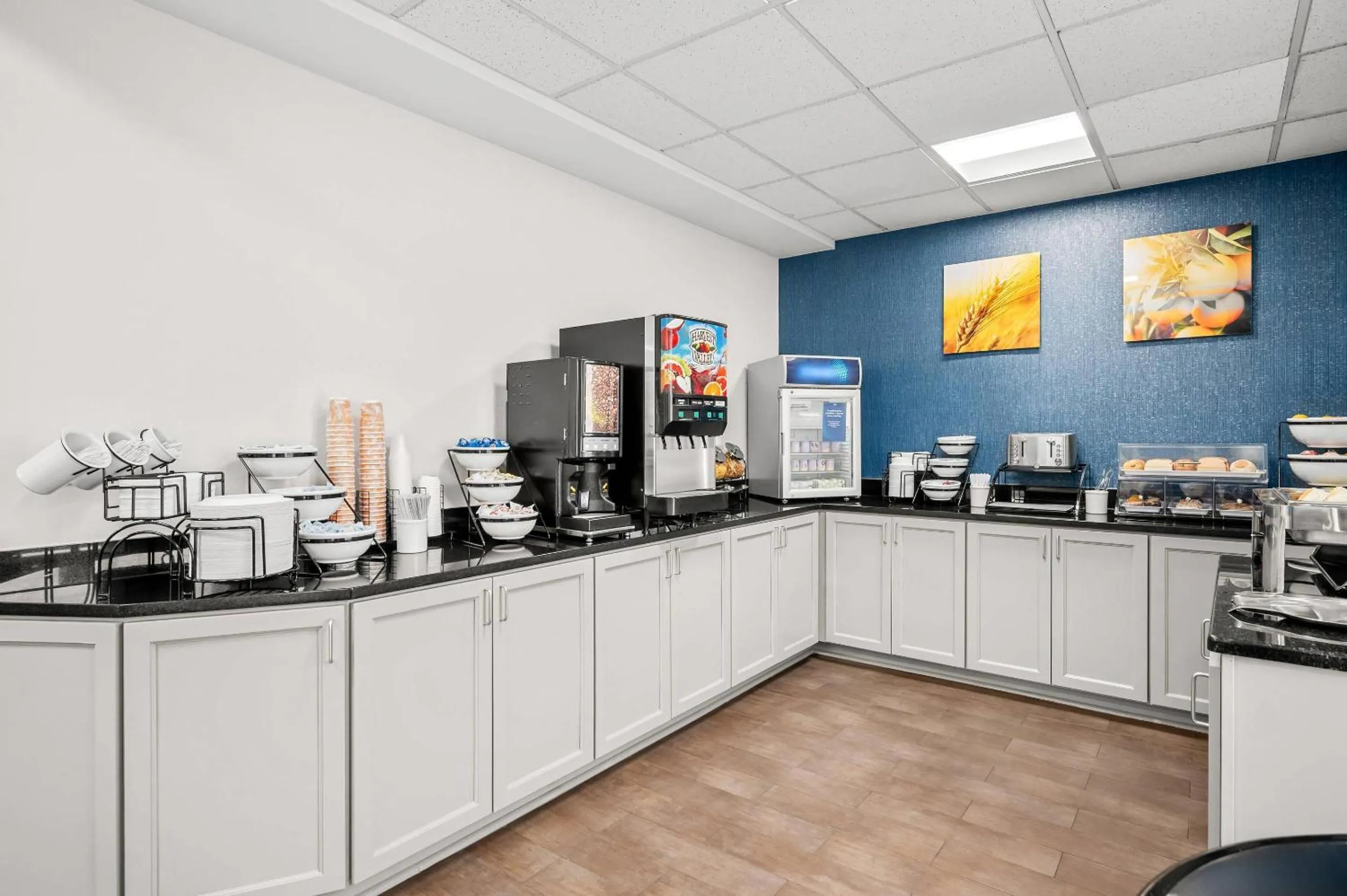 Breakfast in Comfort Inn Indianapolis East