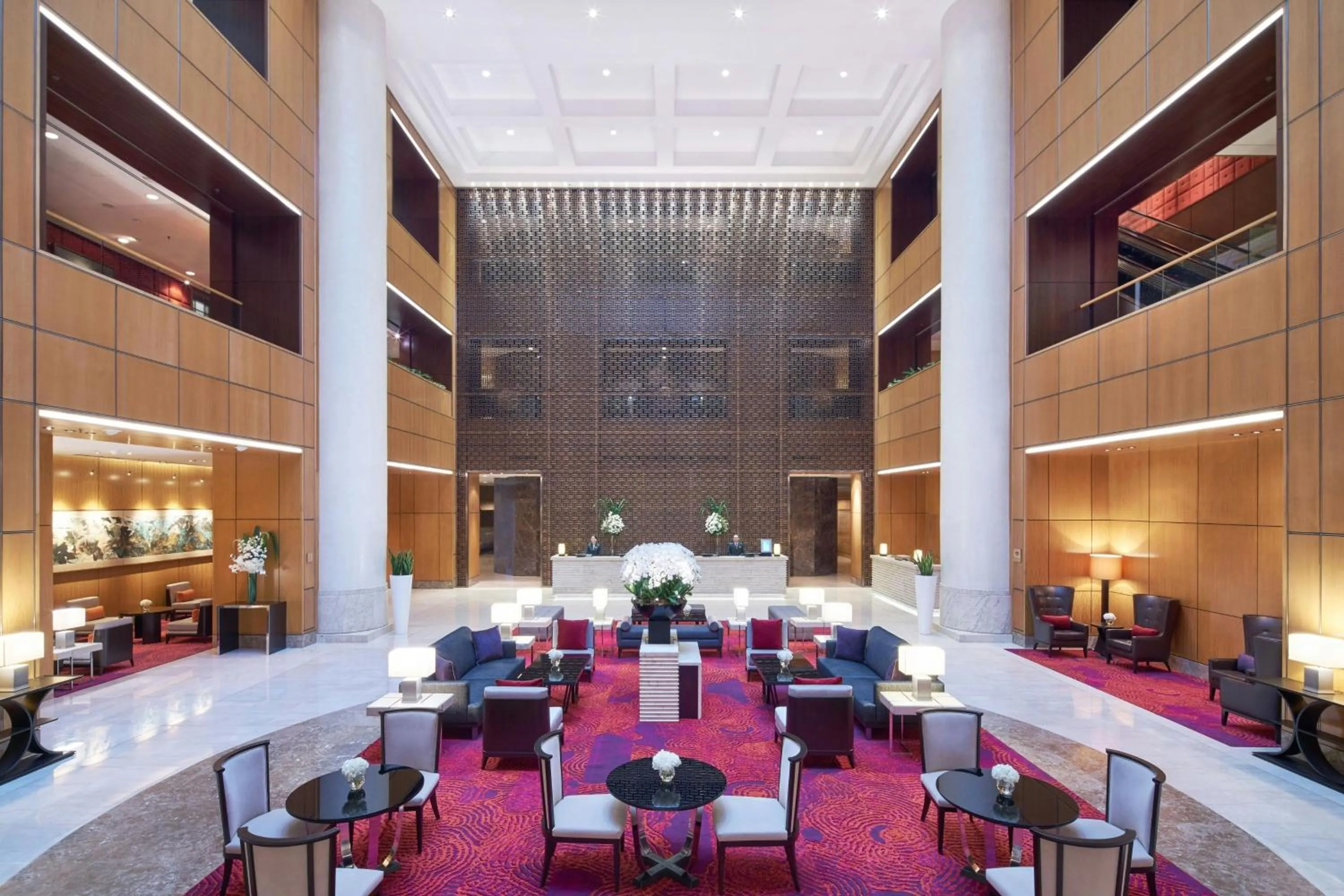 Lobby or reception in Singapore Marriott Tang Plaza Hotel