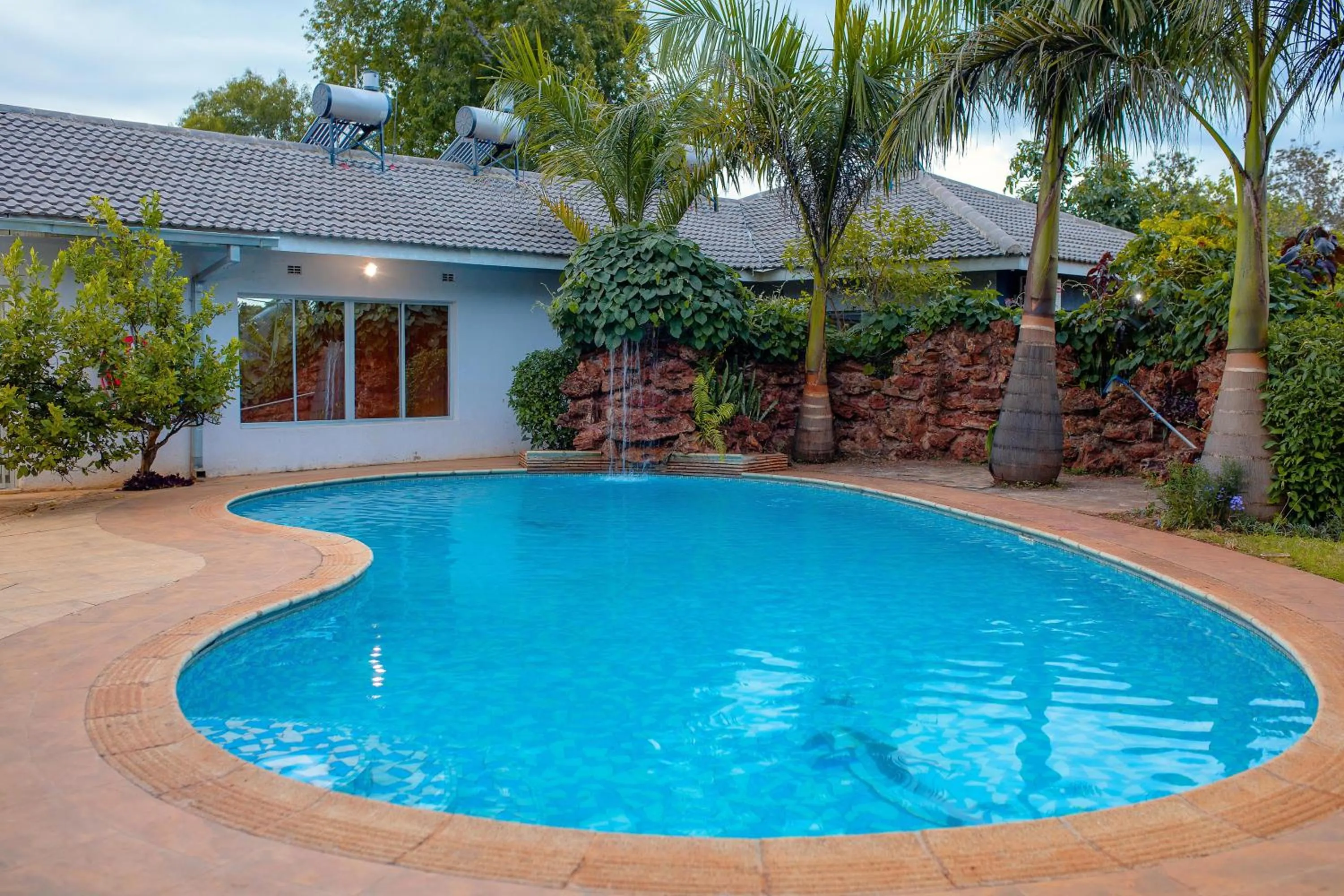 Swimming pool in Mt Pleasant Bed and Breakfast Ltd