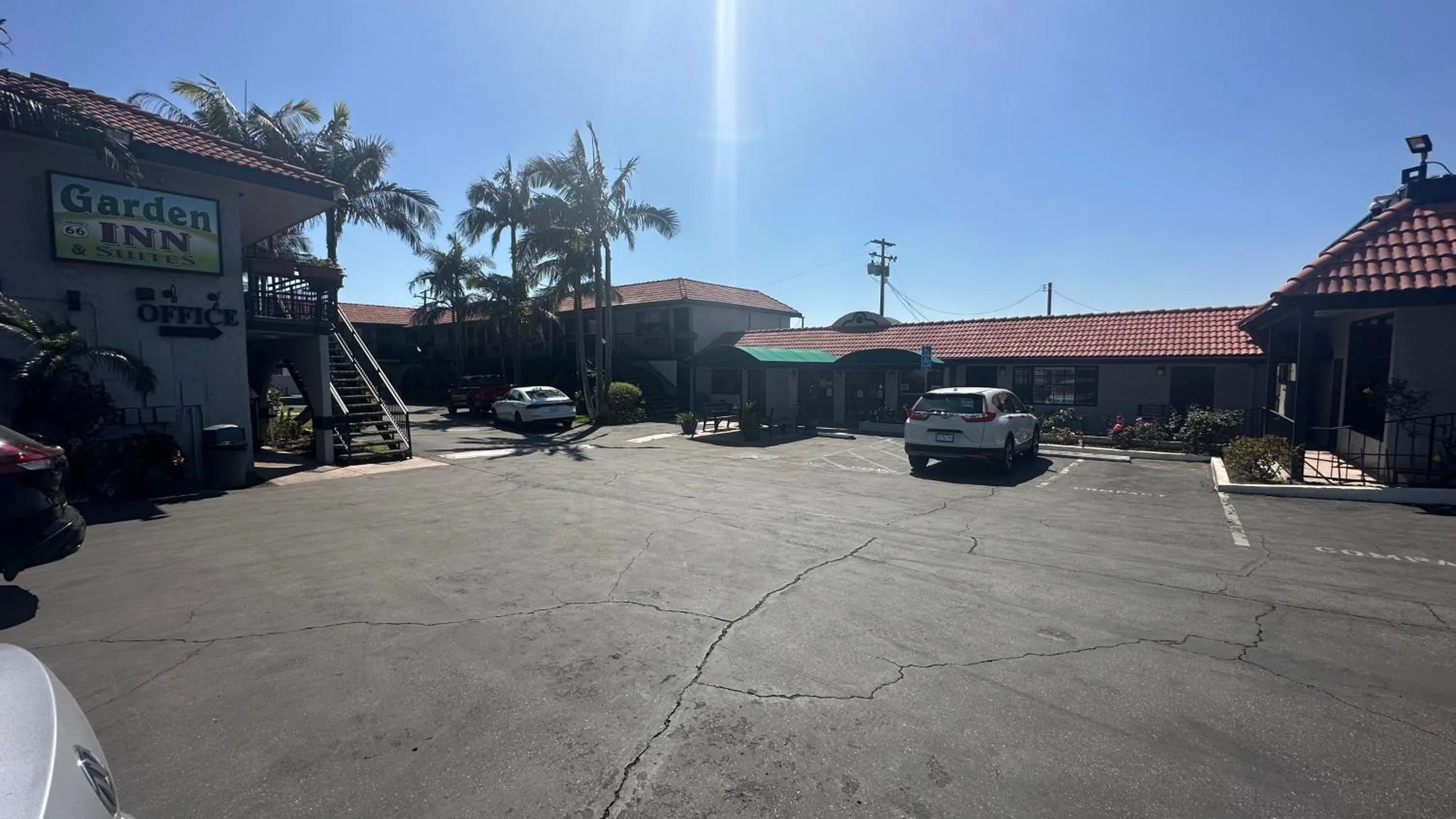 Property building in Garden Inn and Suites Glendora