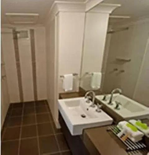 Two-Bedroom Apartment in Sovereign Resort Hotel Two-Bedroom Apartment in Sovereign Resort Hotel