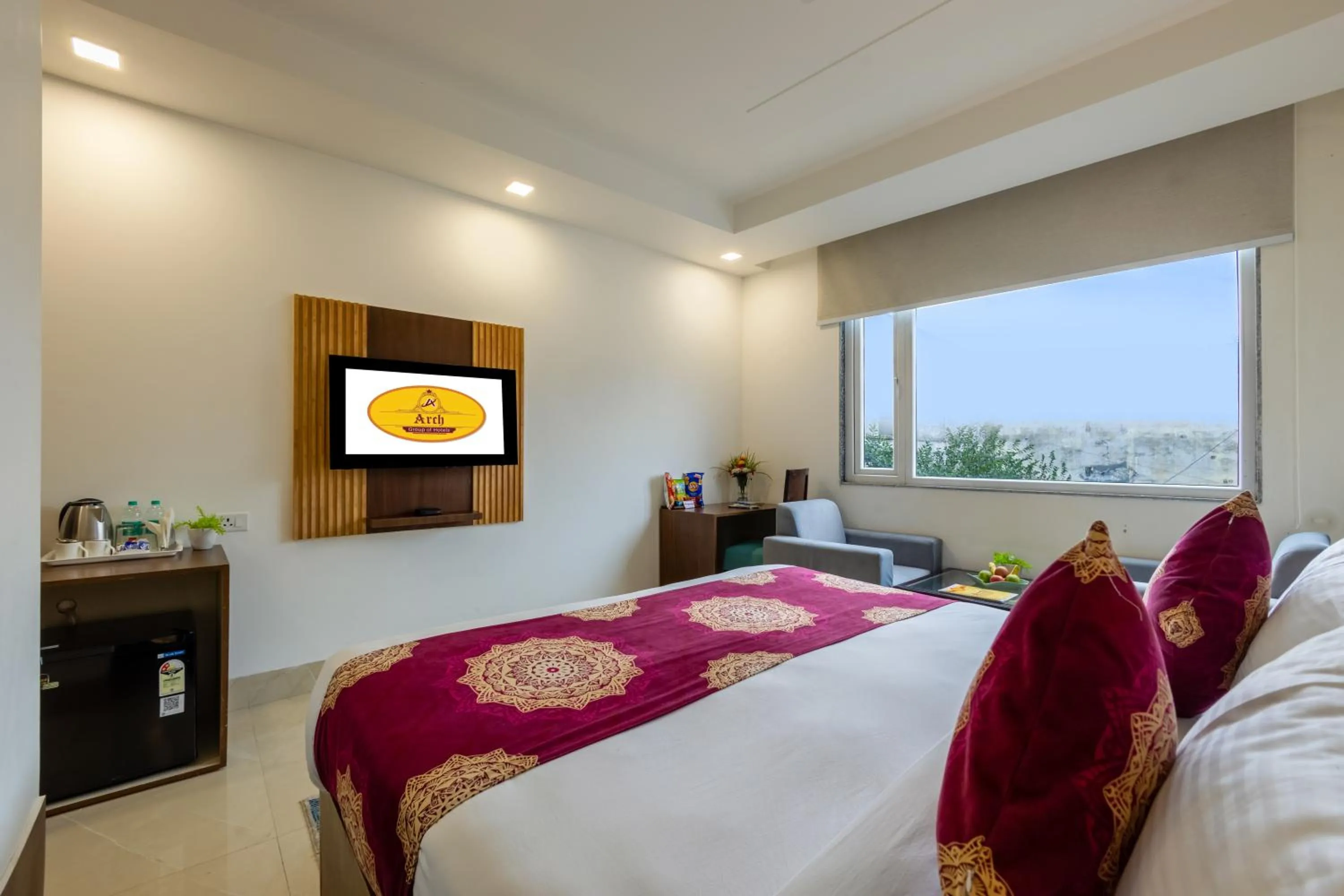 Bed in Arch - Near Aerocity New Delhi
