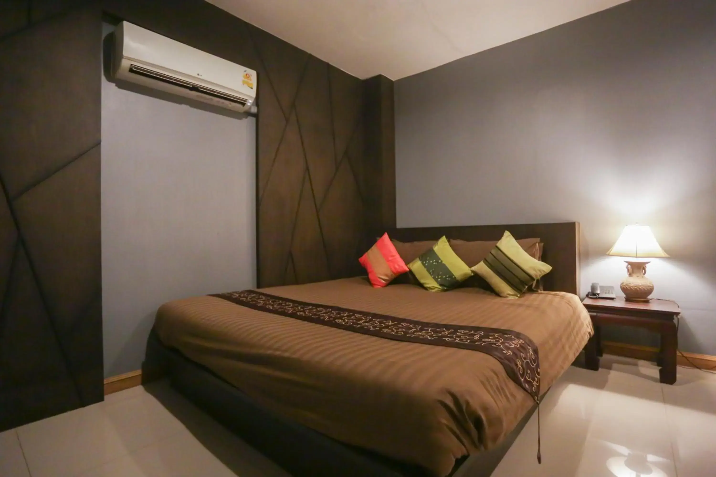 Standard Double Room without Window in Hua Hin White Sand Standard Double Room without Window in Hua Hin White Sand