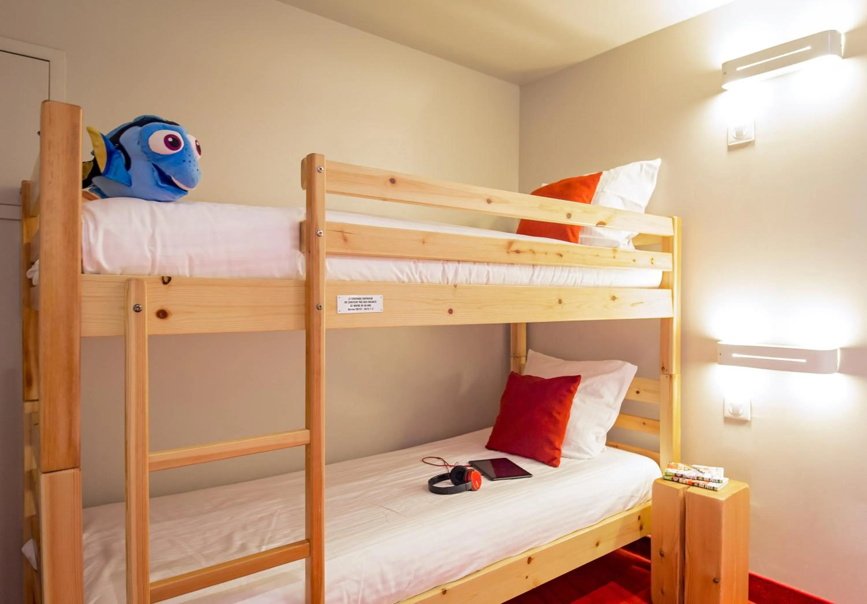 Bedroom, Bed in SOWELL HOTELS Le Parc & Spa