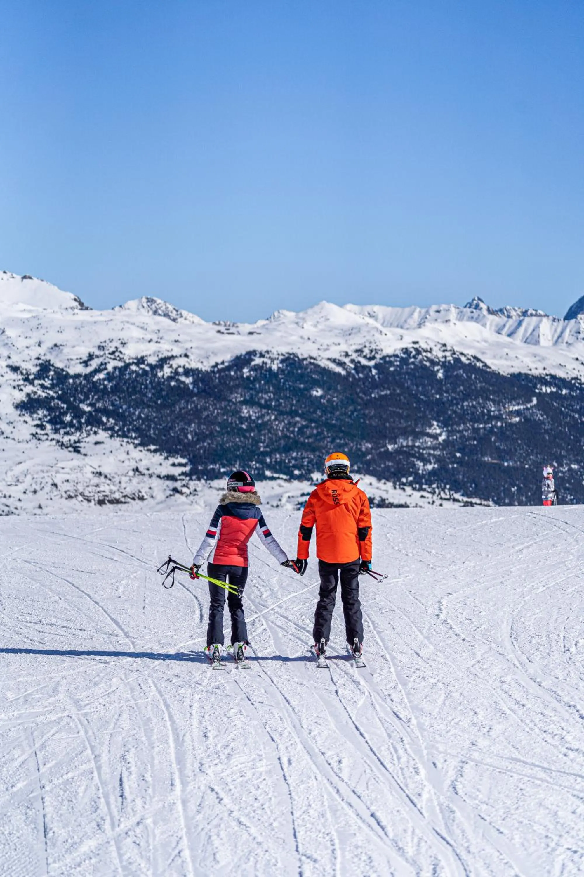 Skiing in SOWELL HOTELS Le Parc & Spa