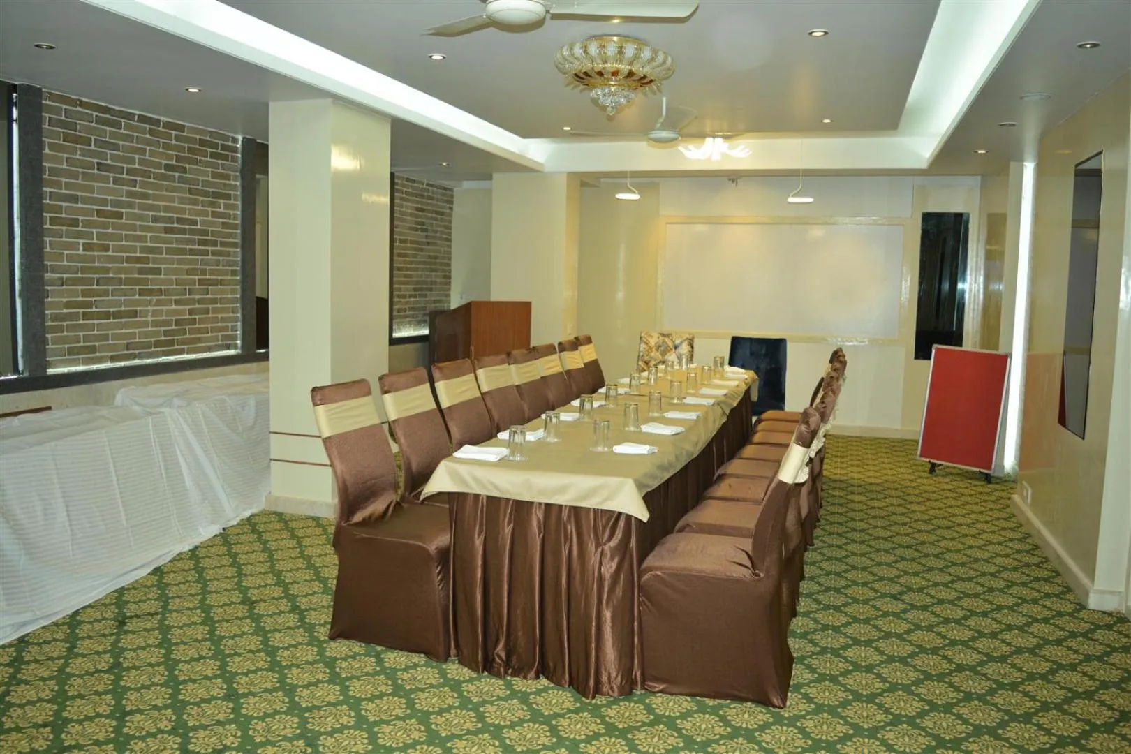 Meeting/conference room in Hotel President
