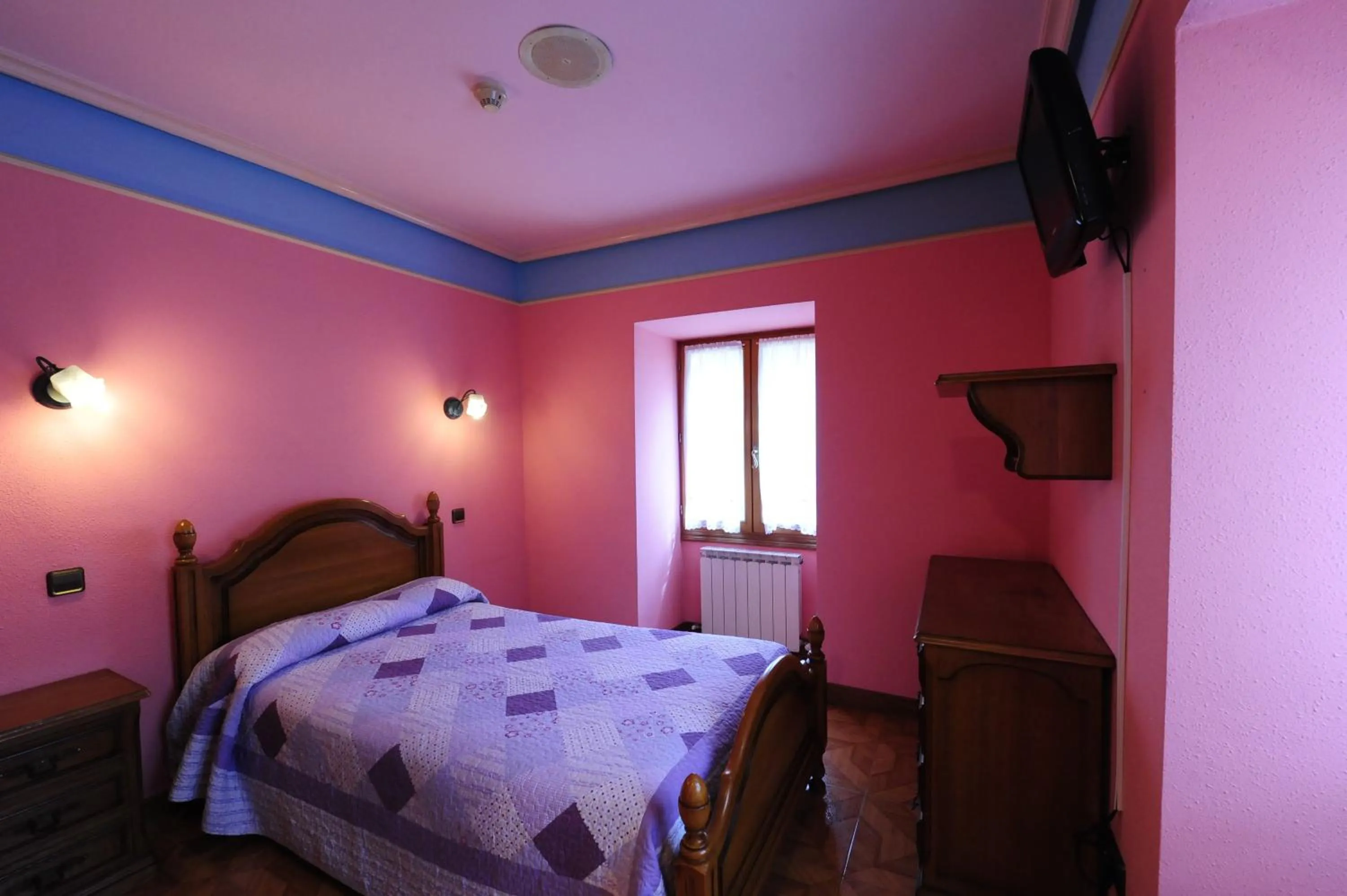 Photo of the whole room, Bed in Hotel Rural Bereau