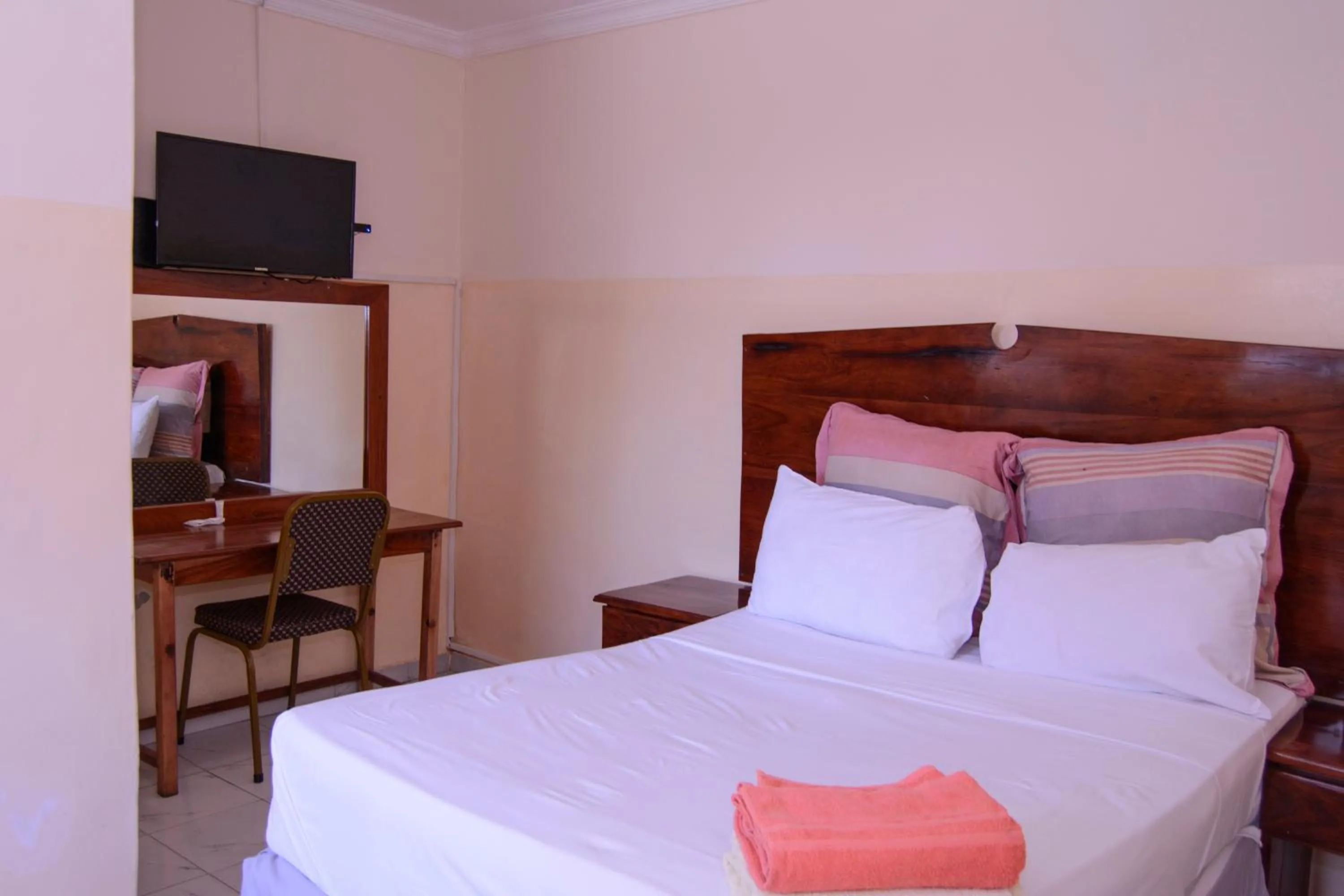 Bedroom in The Palace Guest House