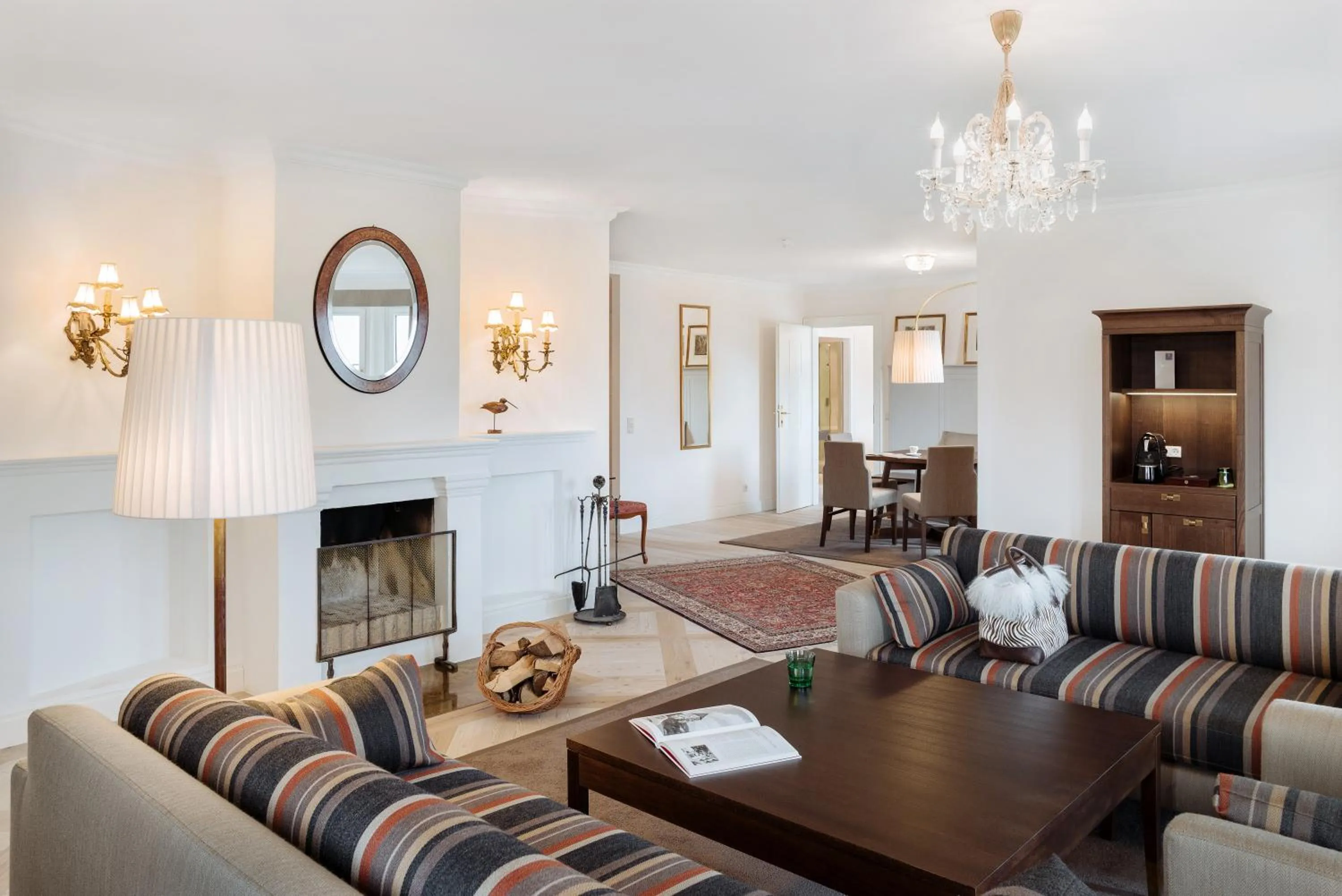 Living room in IMLAUER Hotel Schloss Pichlarn