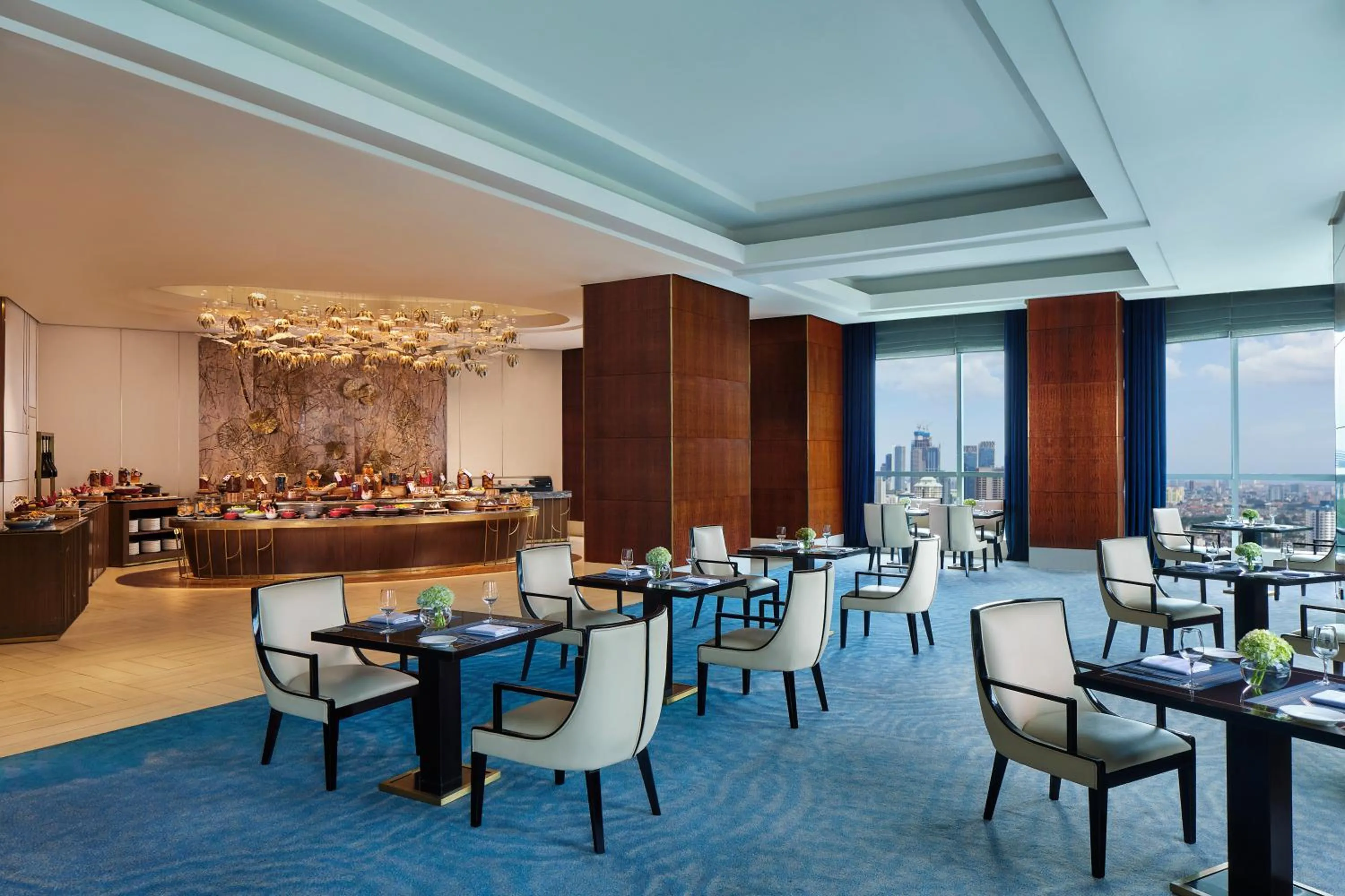 Restaurant/places to eat in The Ritz-Carlton Jakarta, Pacific Place