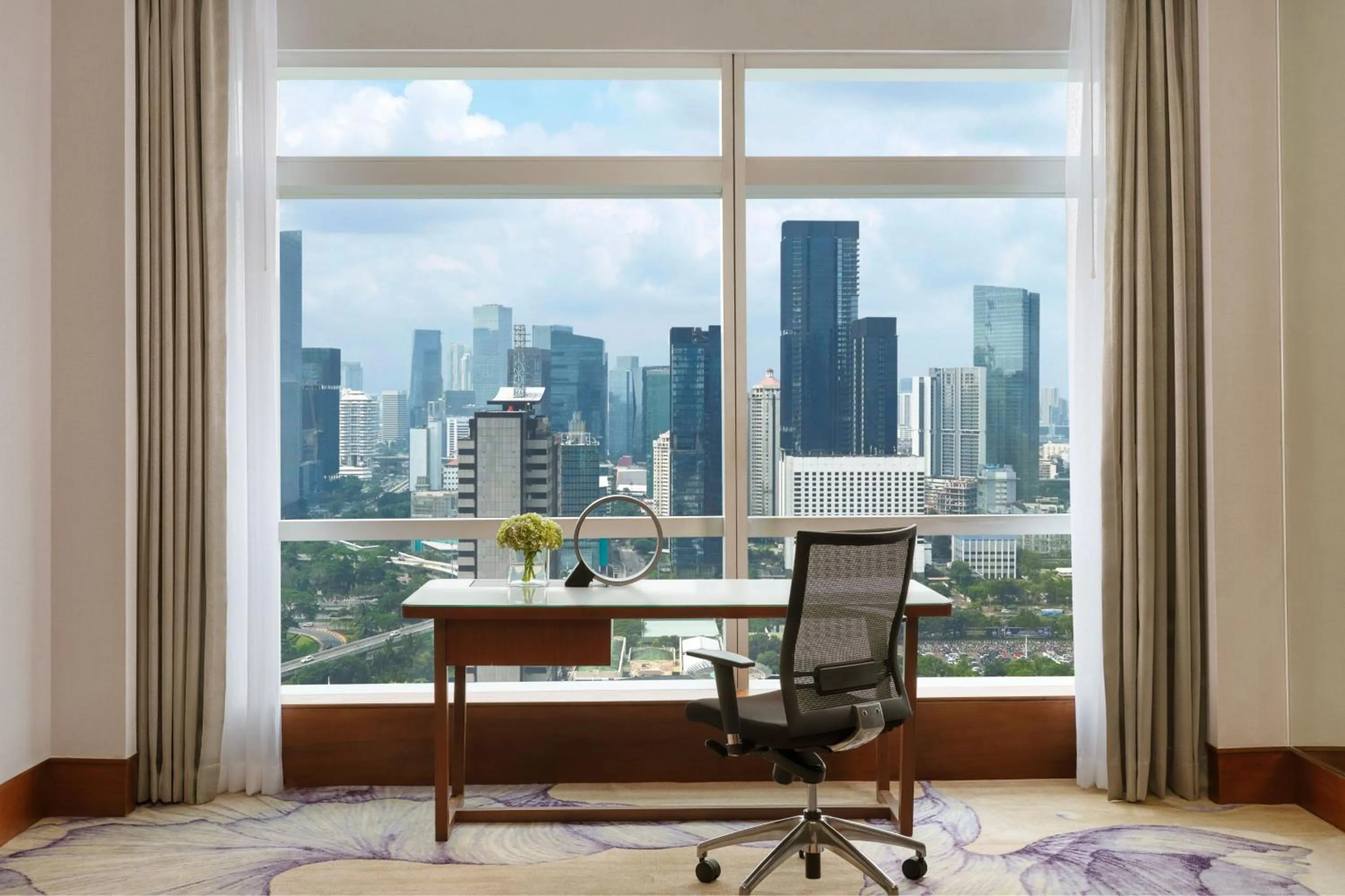 Photo of the whole room in The Ritz-Carlton Jakarta, Pacific Place