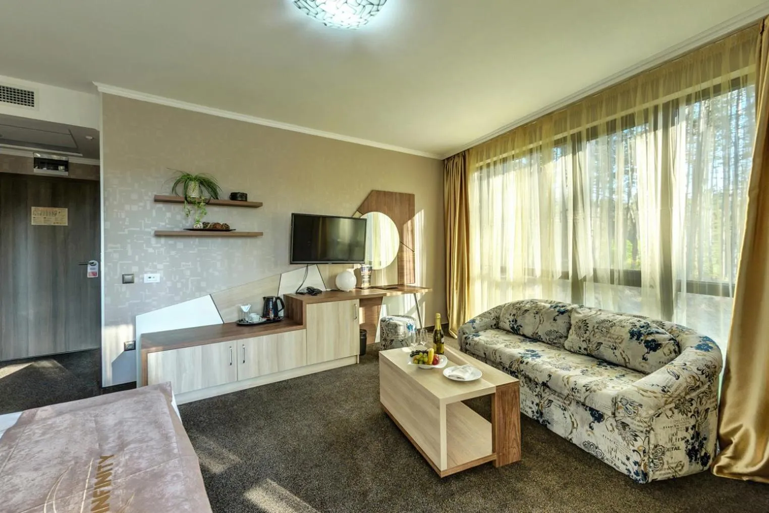 Photo of the whole room in SPA Hotel Infinity Park Velingrad