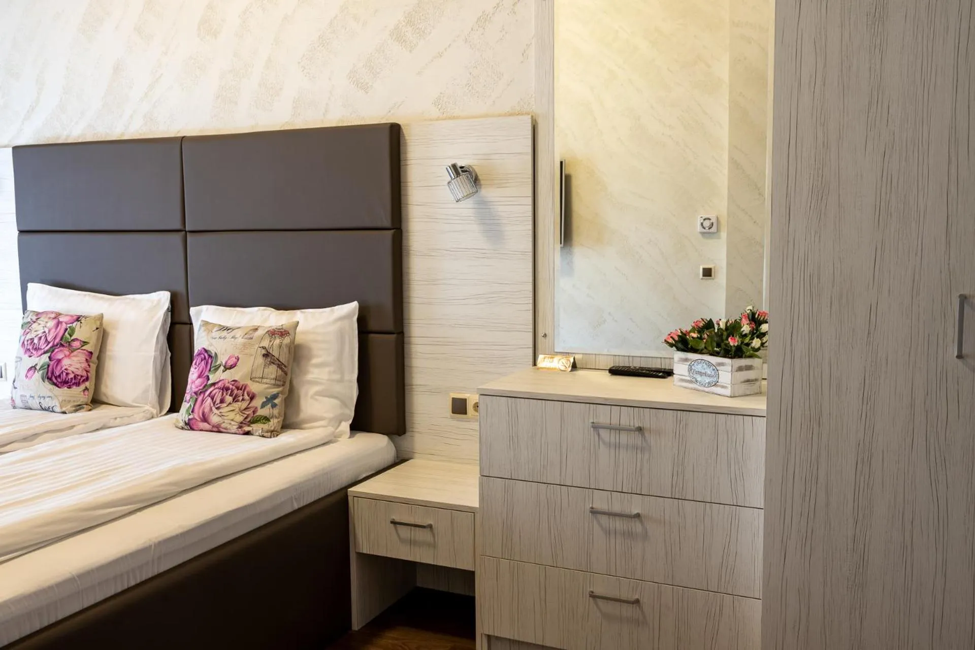 Bedroom, Bed in SPA Hotel Infinity Park Velingrad